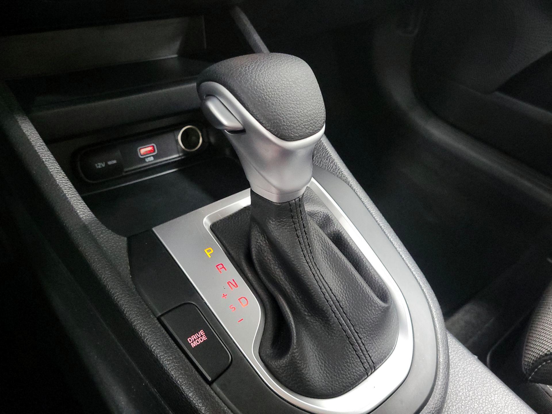 Thumbnail: 2023 Kia Forte - 17