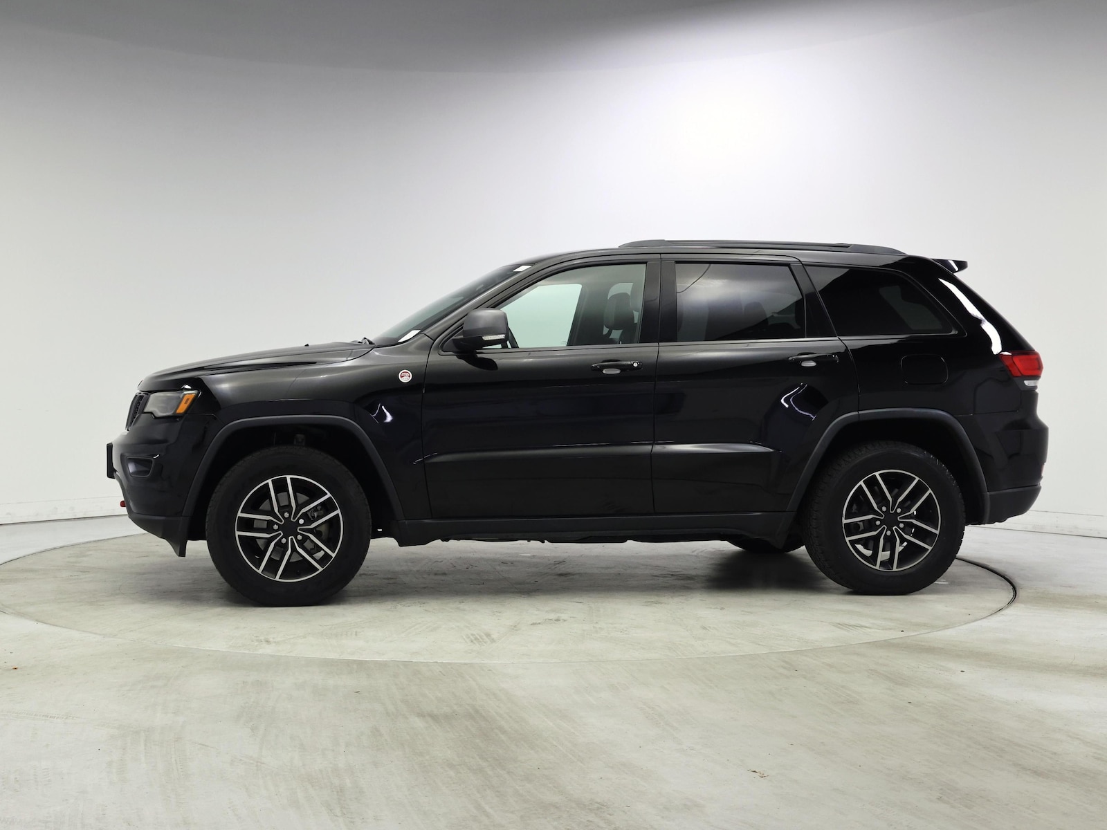 2019 Jeep Grand Cherokee Trailhawk - Photo 4