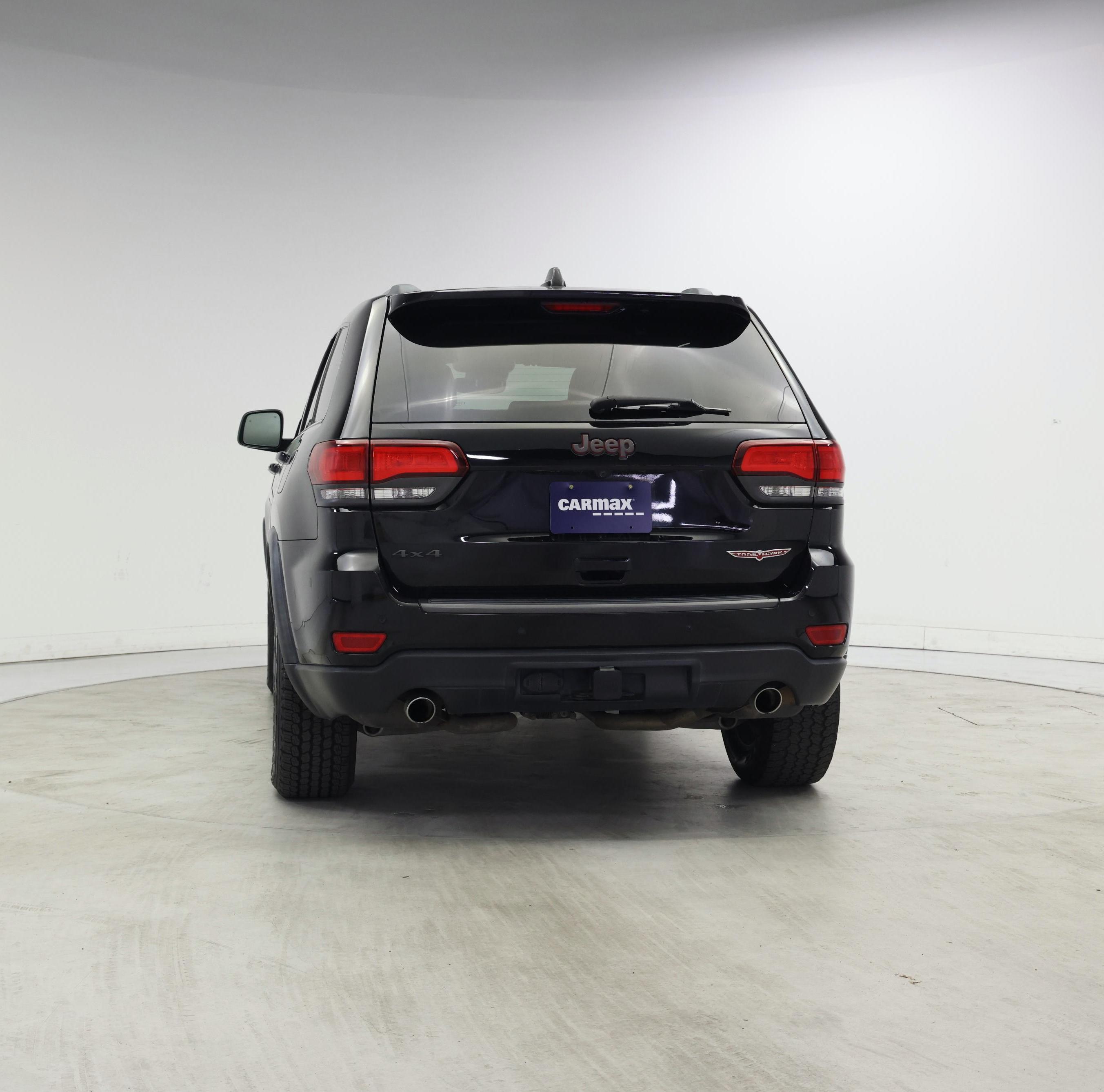 Thumbnail: 2019 Jeep Grand Cherokee - 6