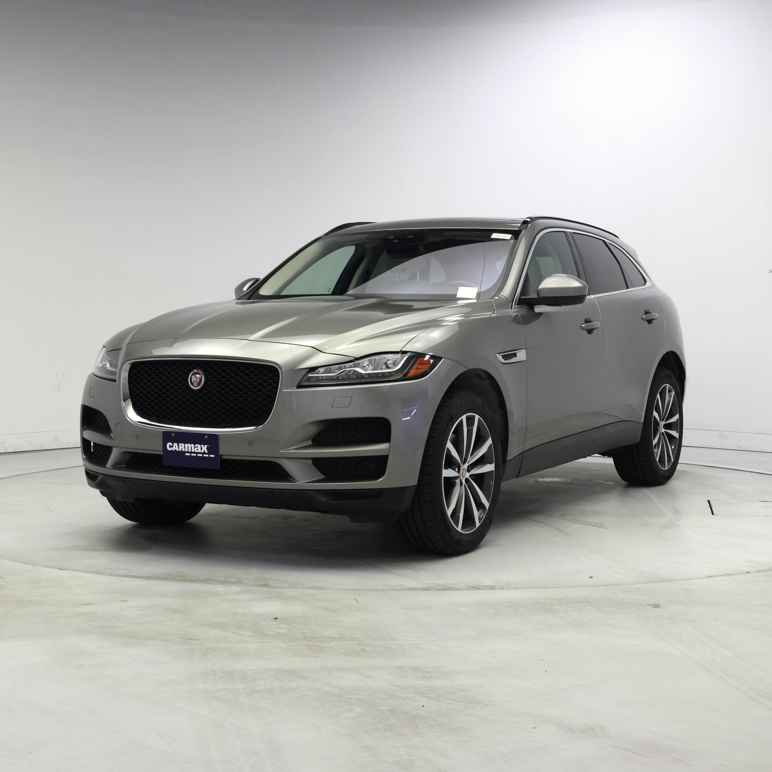 Thumbnail: 2018 Jaguar F-Pace - 4
