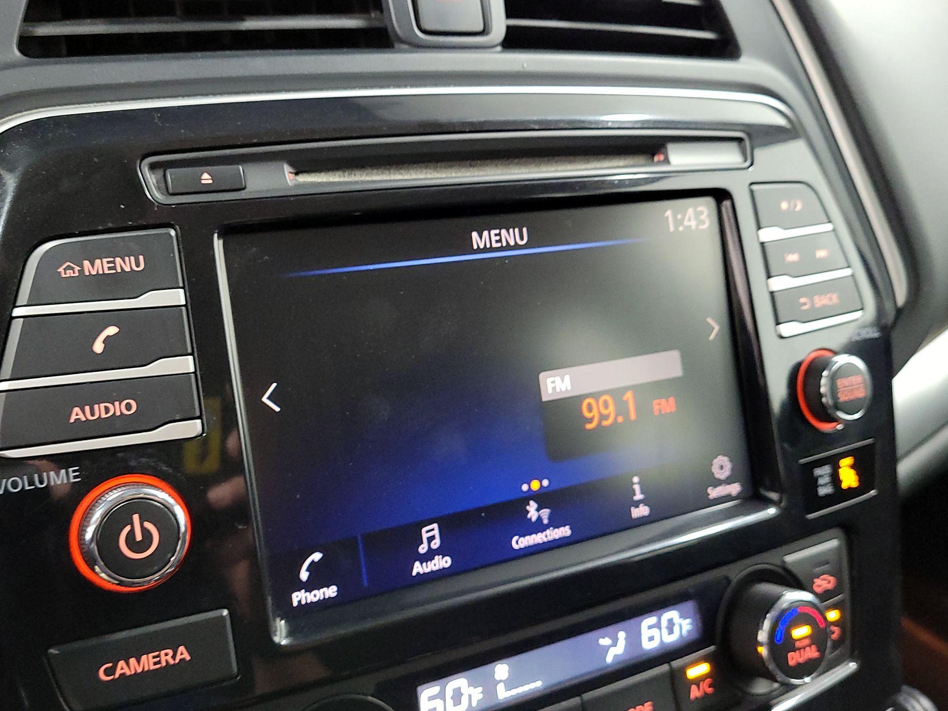 Thumbnail: 2019 Nissan Maxima - 15