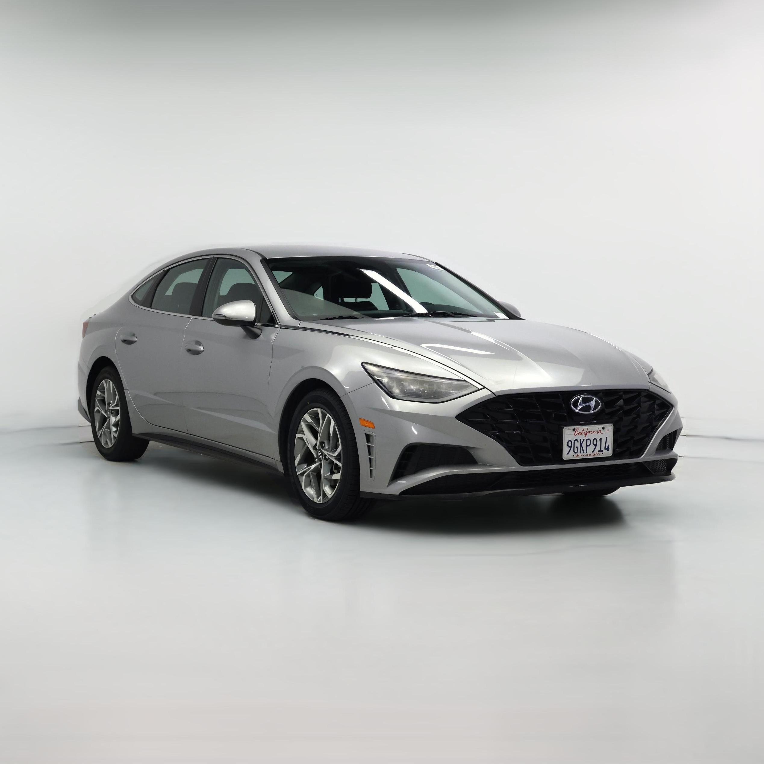 Thumbnail: 2023 Hyundai Sonata - 1