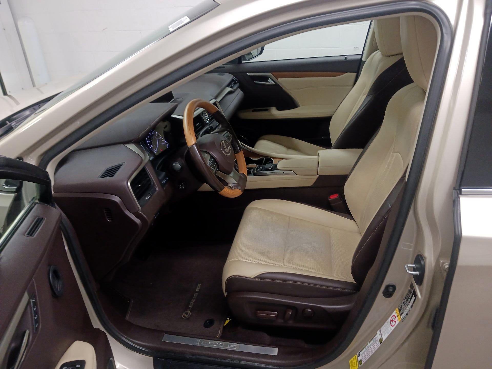 Thumbnail: 2019 Lexus RX - 11
