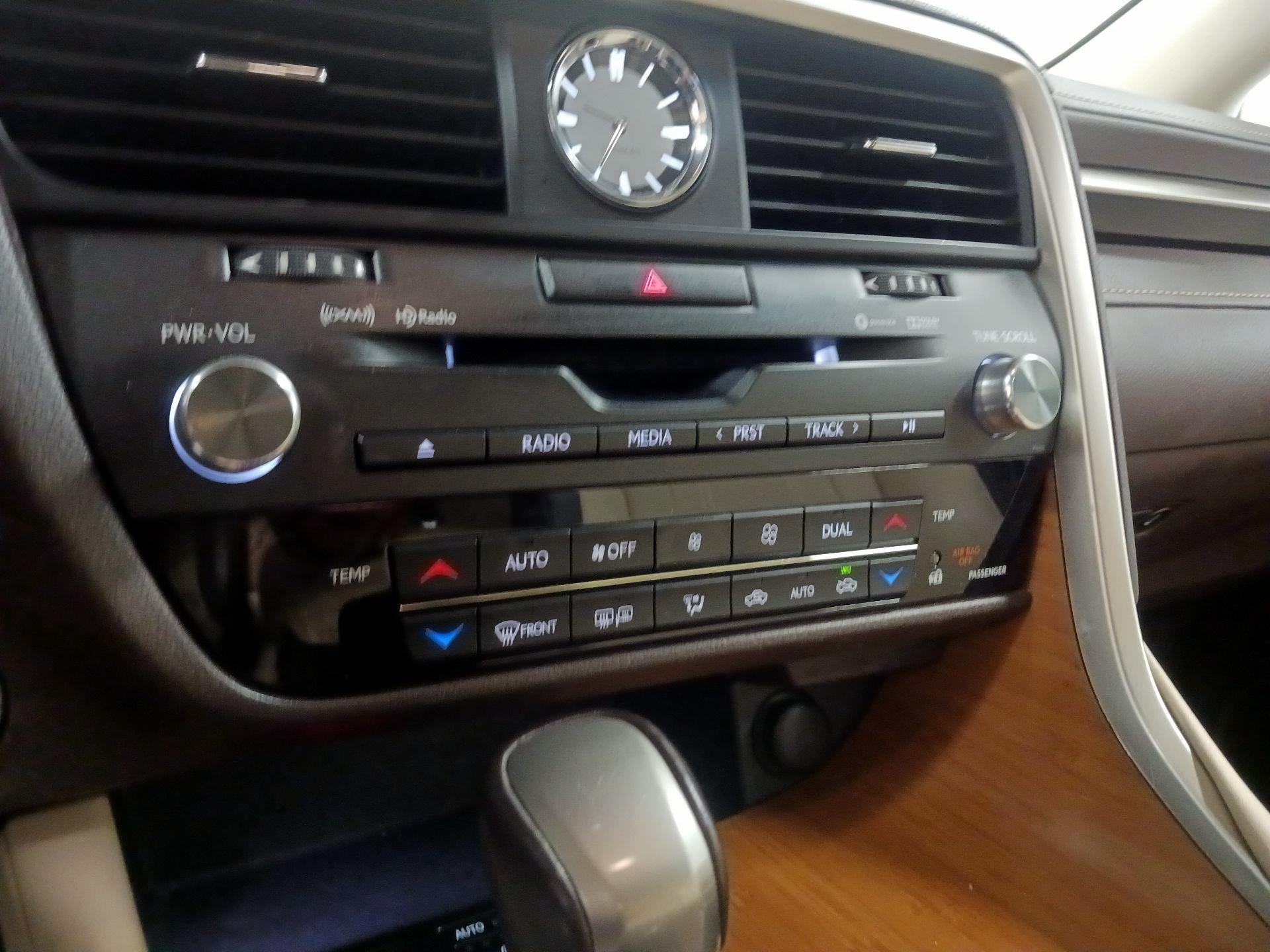 Thumbnail: 2019 Lexus RX - 15