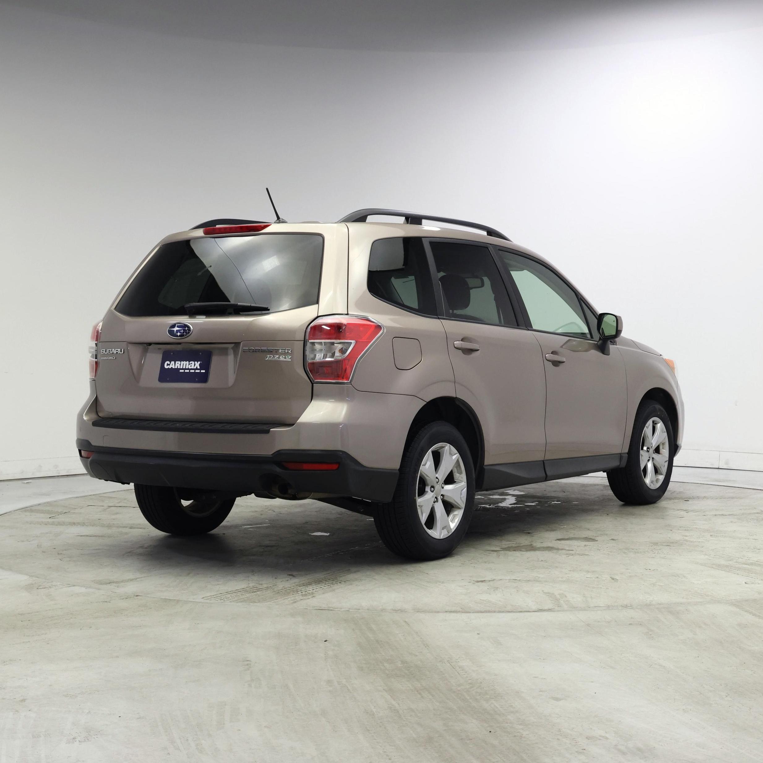 Thumbnail: 2015 Subaru Forester - 8