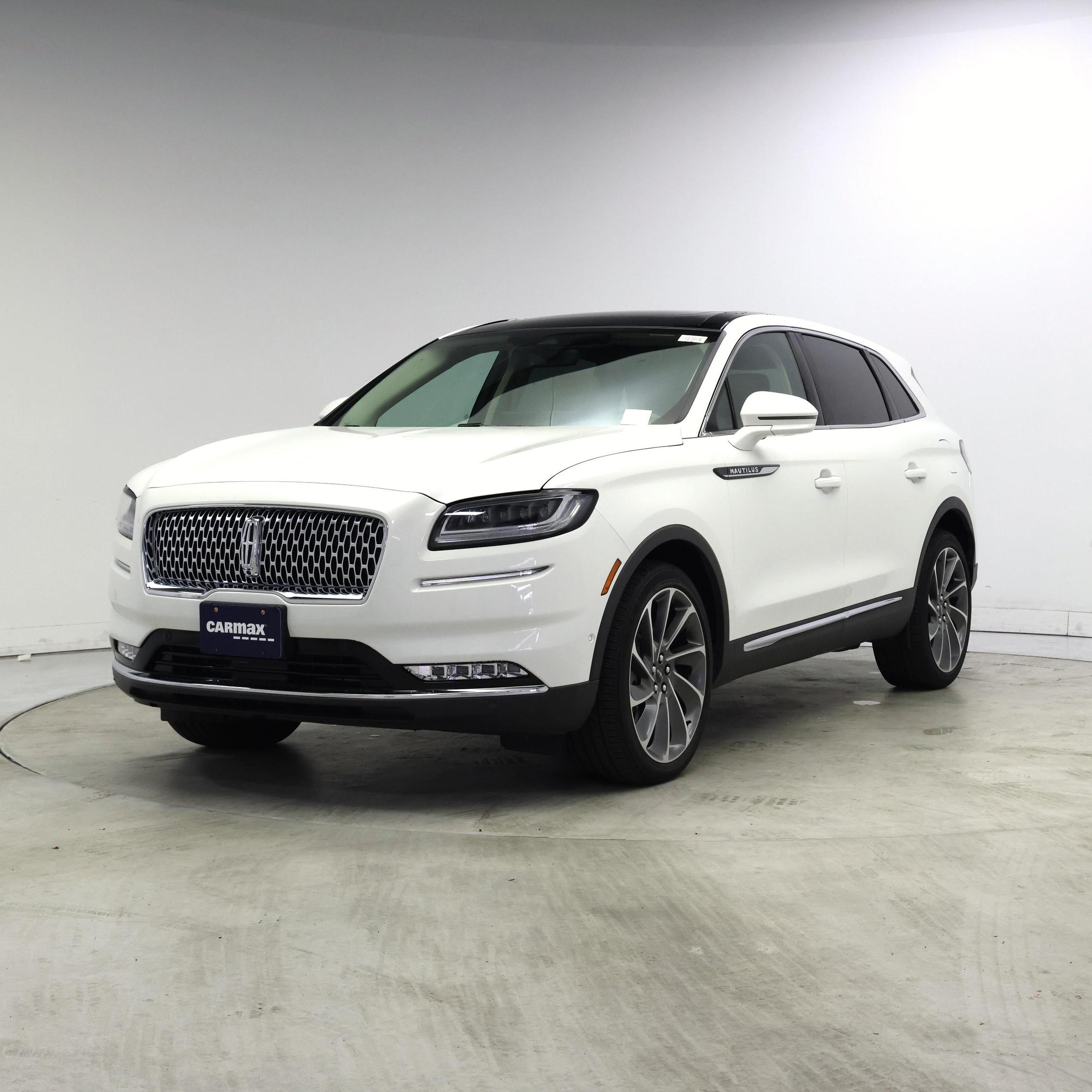 Thumbnail: 2022 Lincoln Nautilus - 4