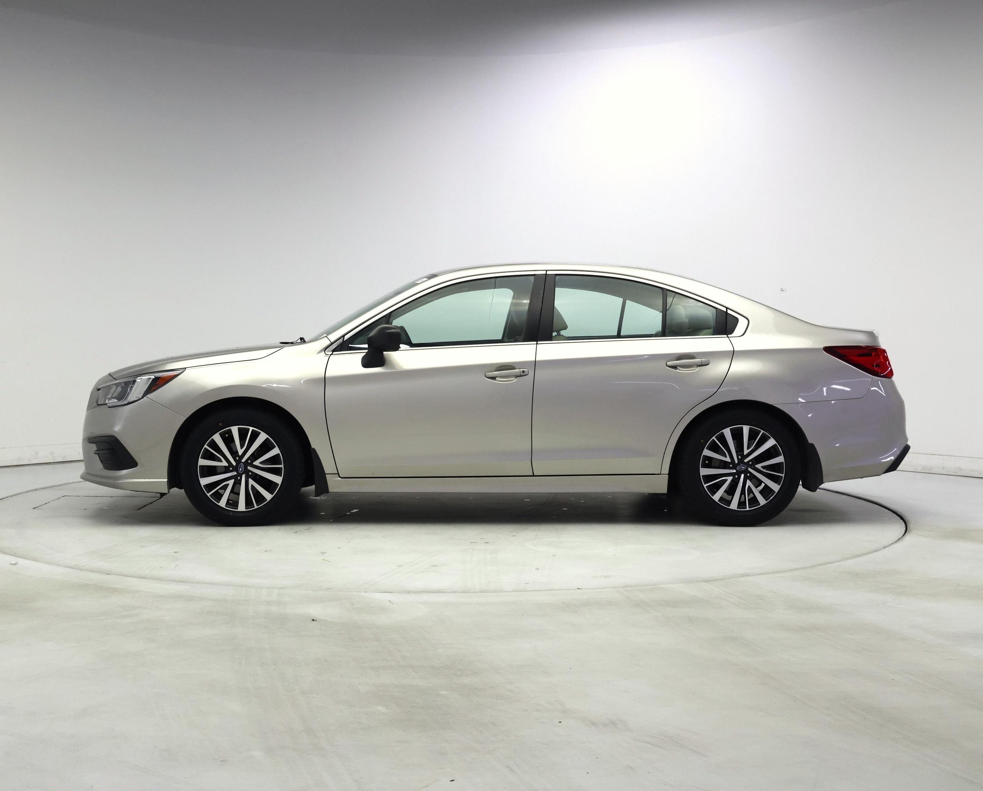Thumbnail: 2018 Subaru Legacy - 3