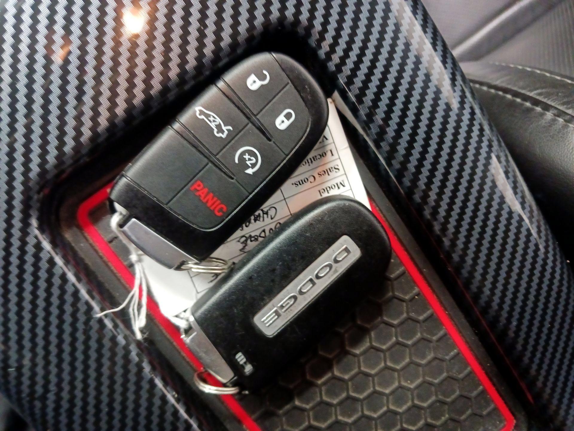 Thumbnail: 2019 Dodge Charger - 20