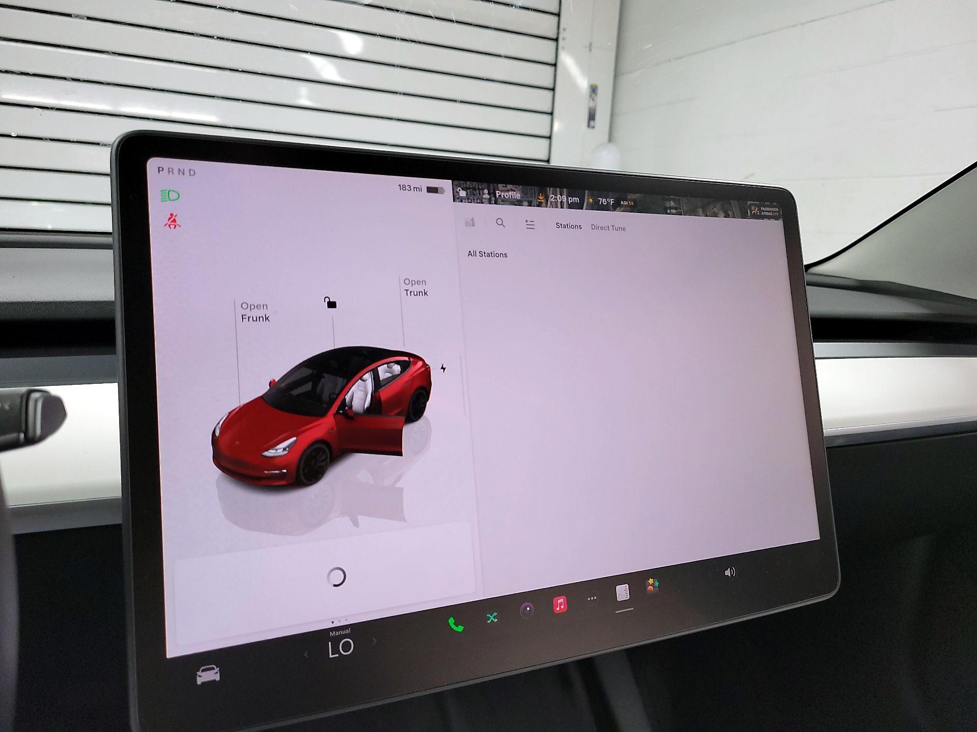 Thumbnail: 2023 Tesla Model 3 - 15