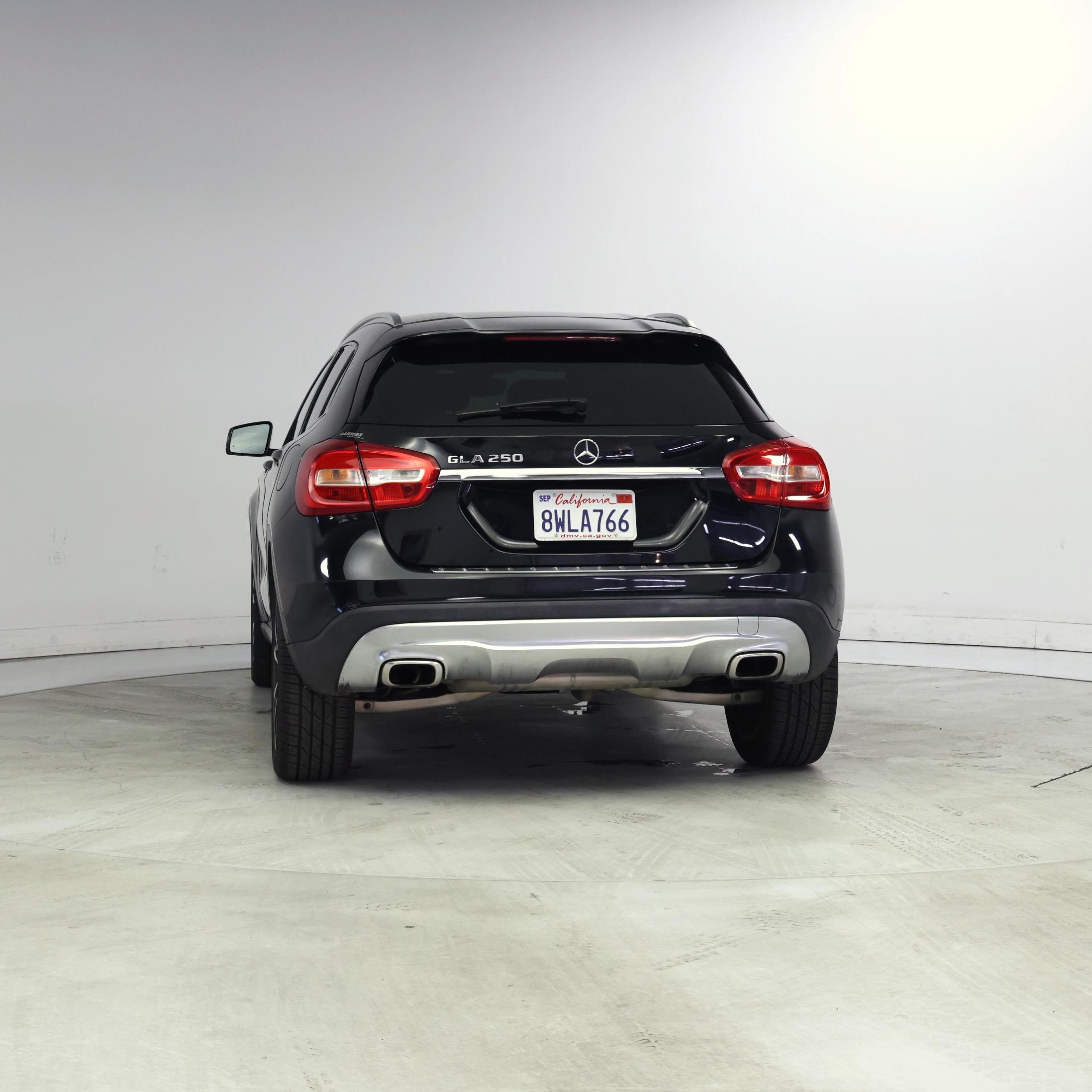 Thumbnail: 2017 Mercedes-Benz GLA - 6