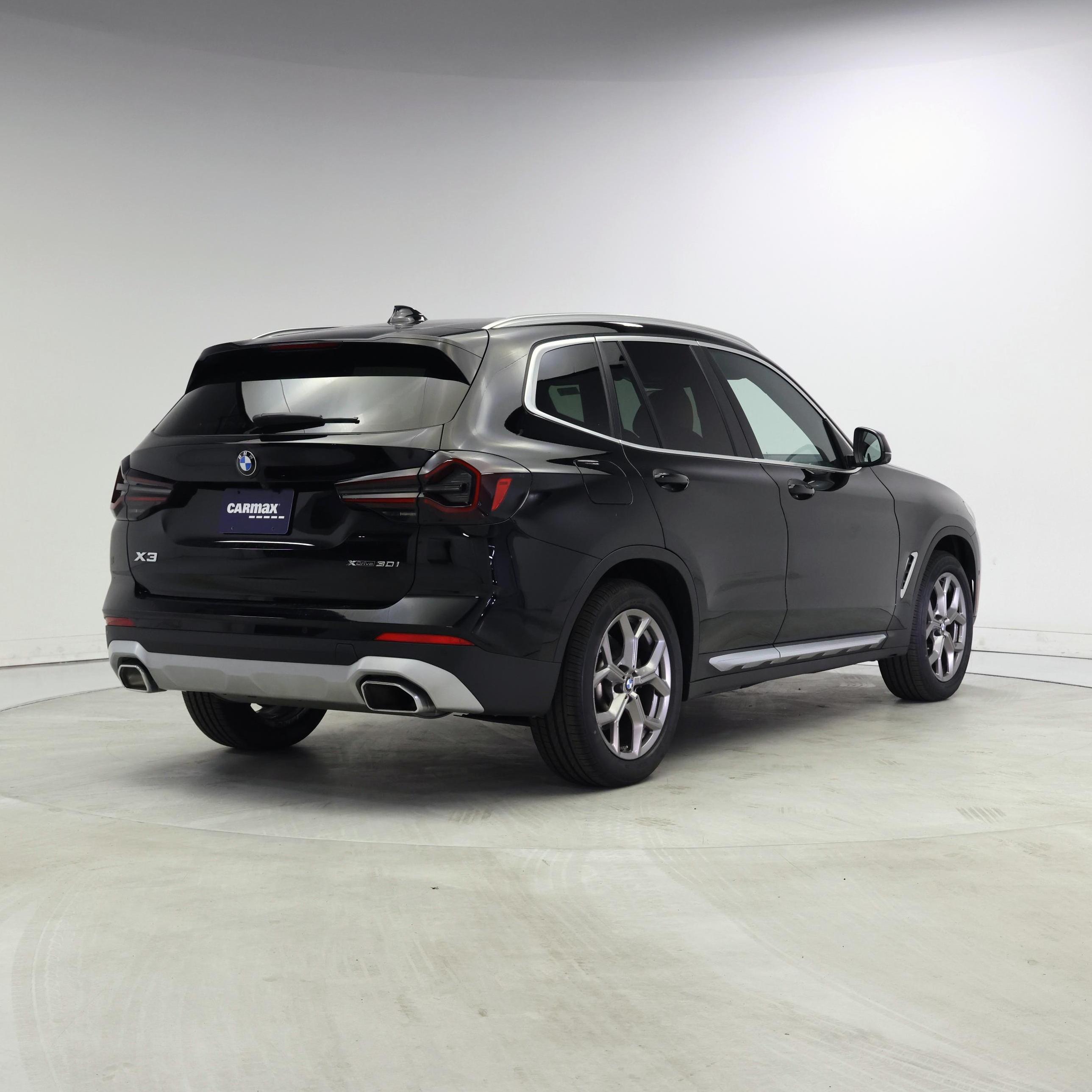 Thumbnail: 2023 BMW X3 - 8