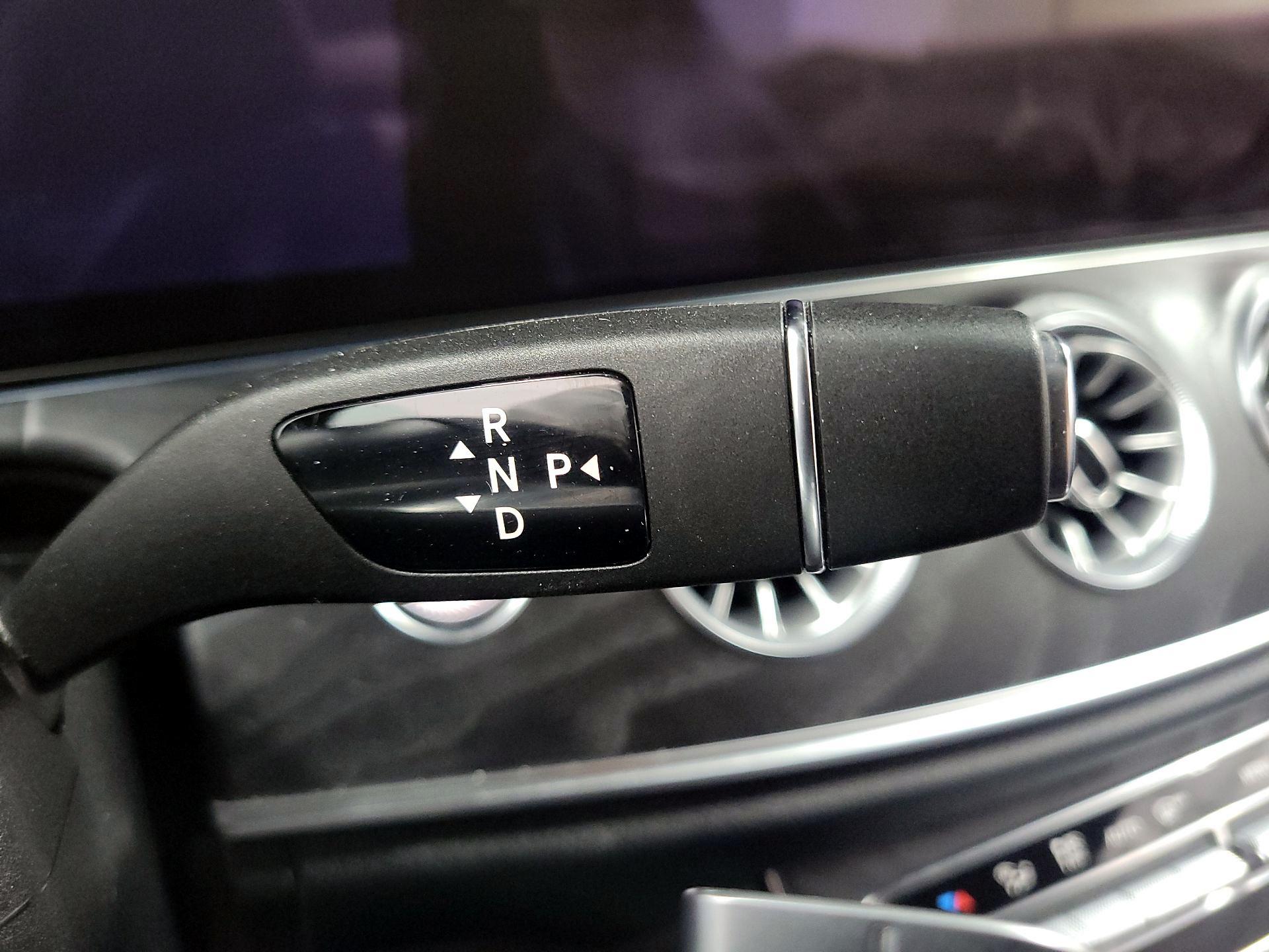 Thumbnail: 2021 Mercedes-Benz E-Class - 15