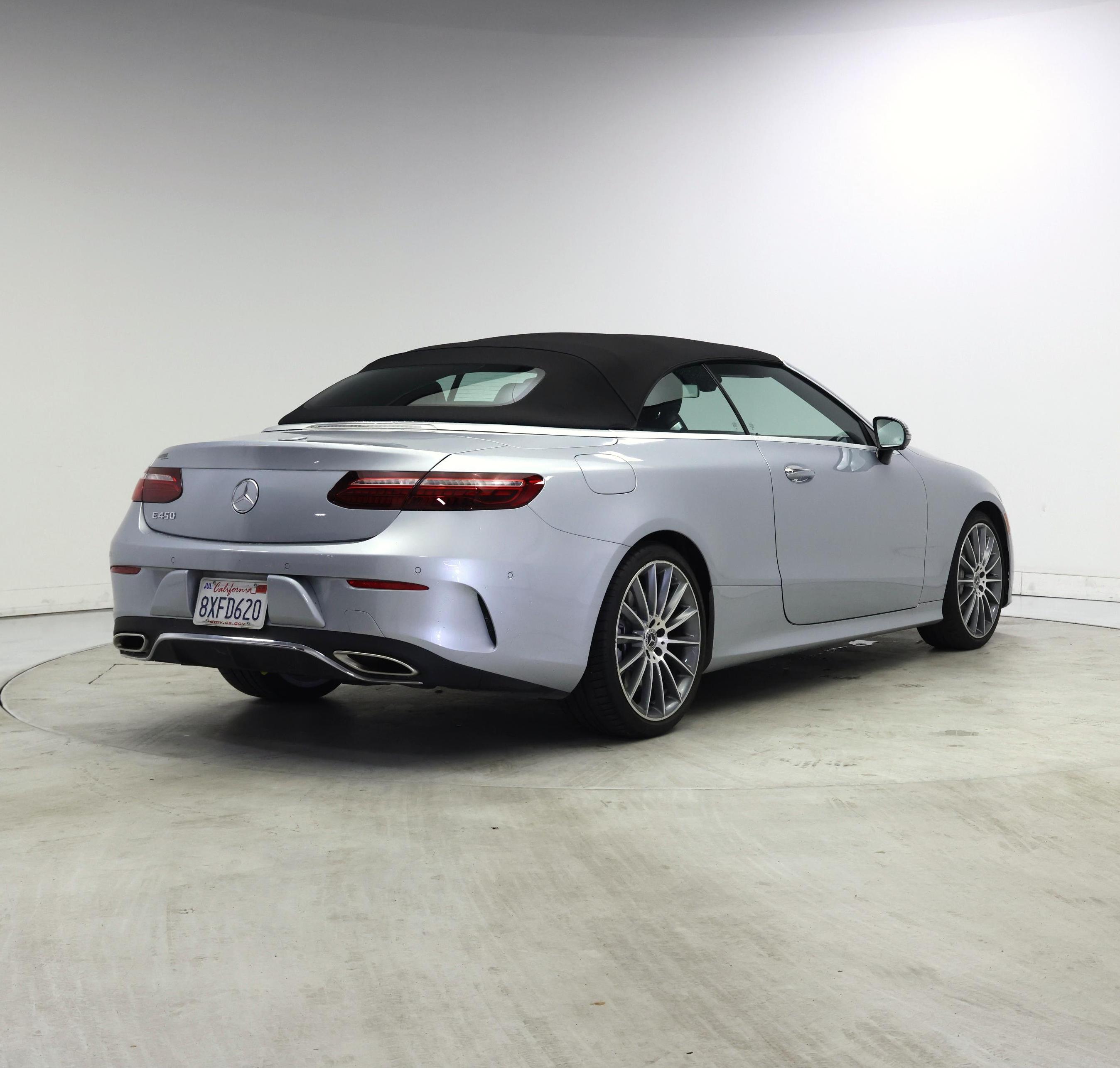 Thumbnail: 2021 Mercedes-Benz E-Class - 8
