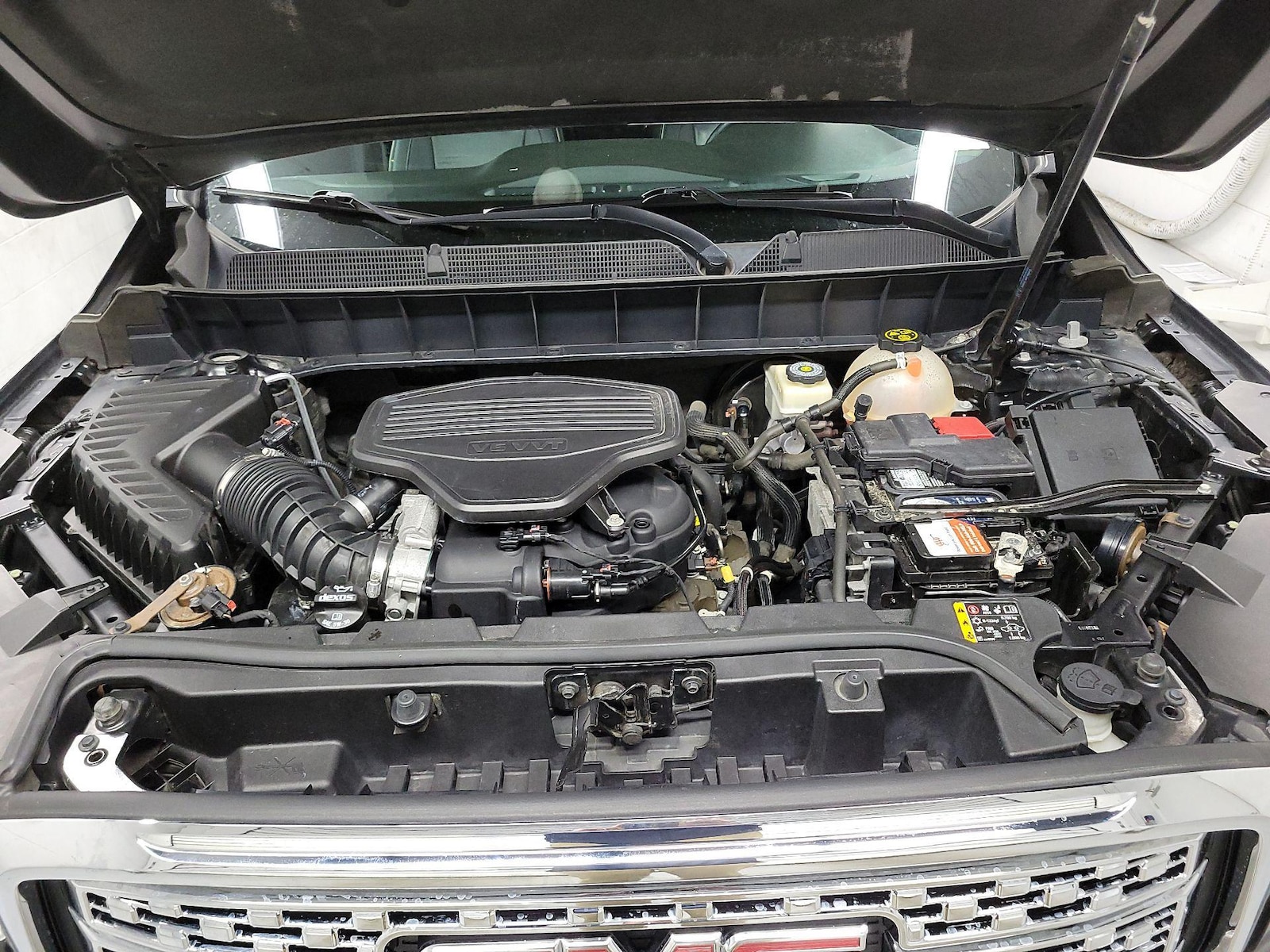 2017 GMC Acadia Denali - Photo 26