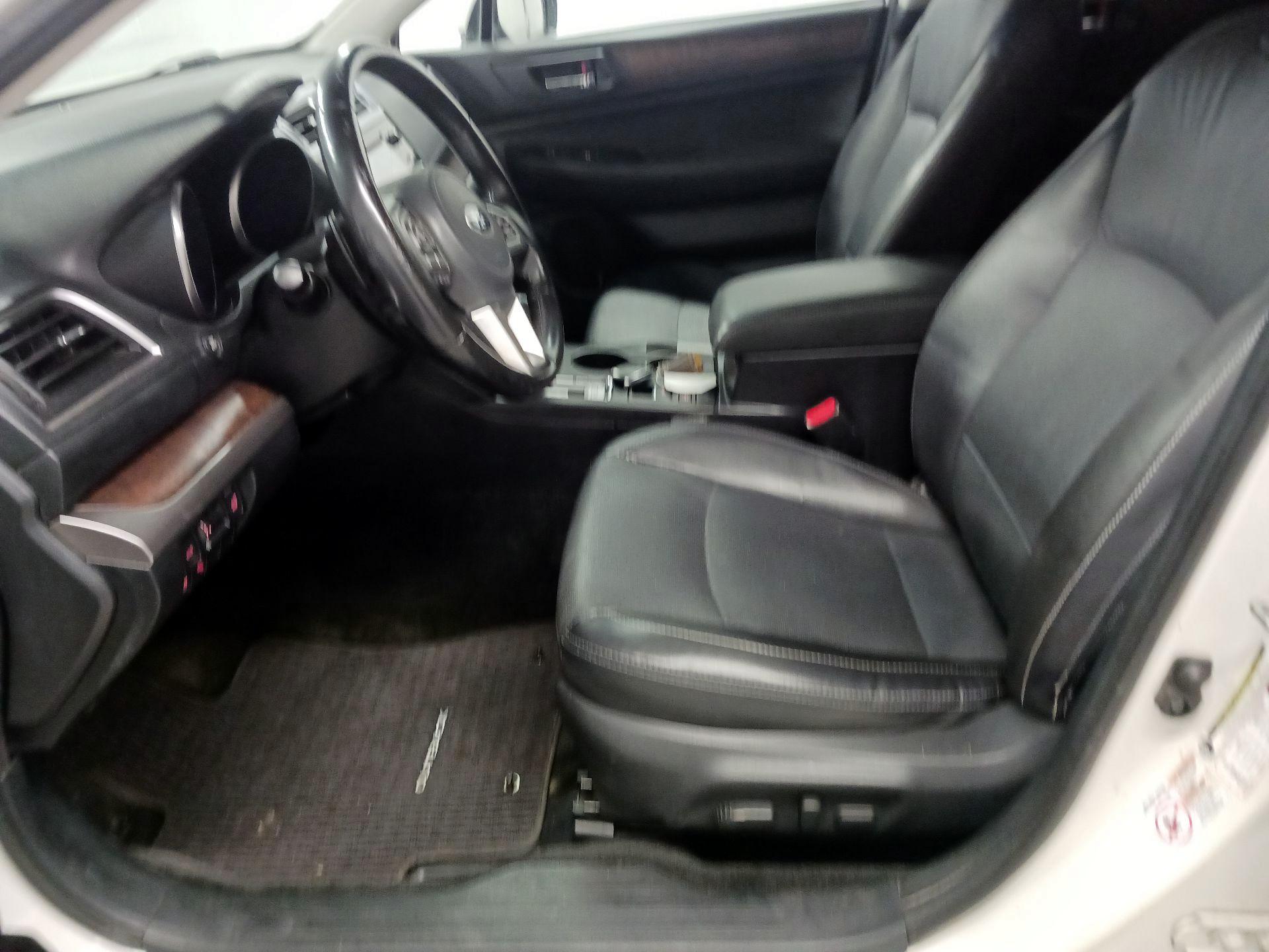 Thumbnail: 2015 Subaru Outback - 11