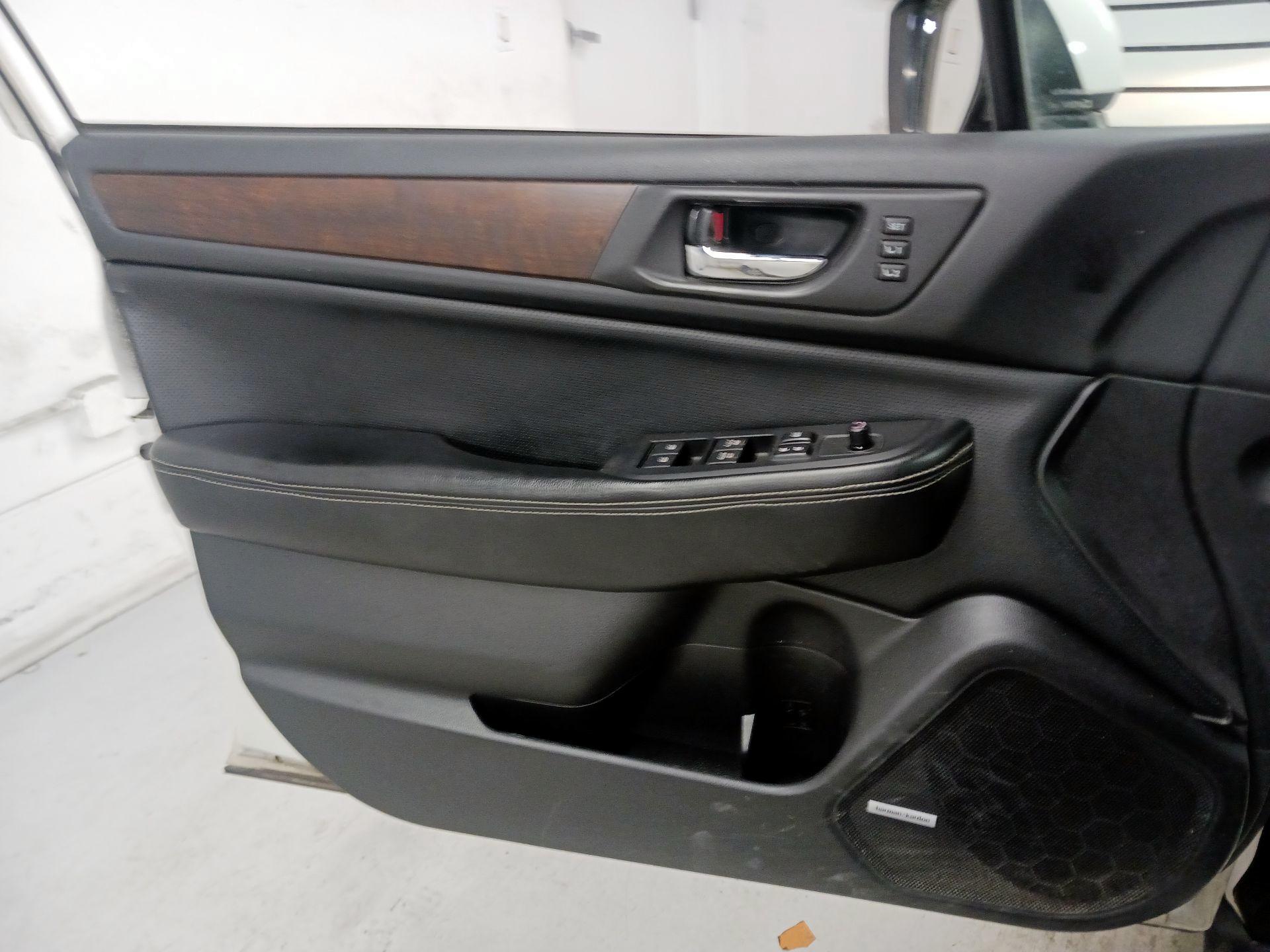 Thumbnail: 2015 Subaru Outback - 12