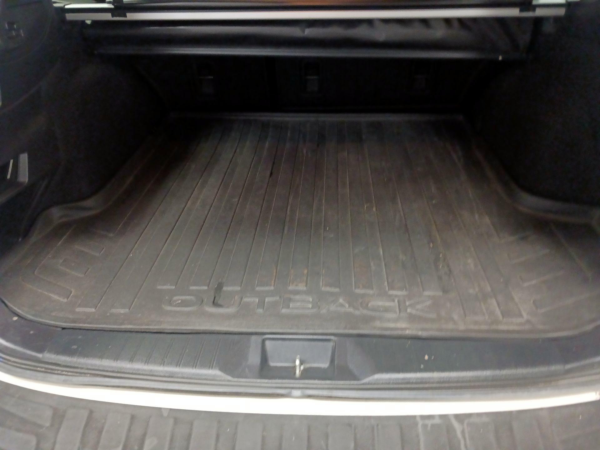 Thumbnail: 2015 Subaru Outback - 16