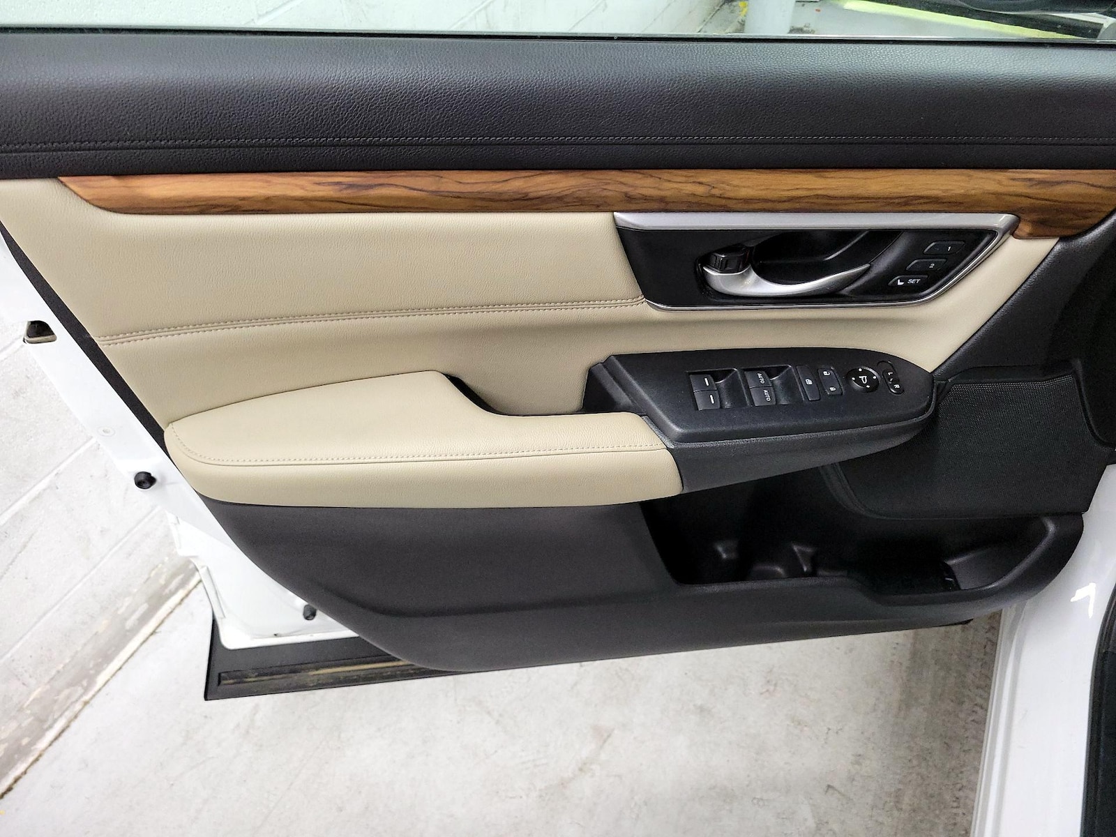 2020 Honda CR-V Touring - Photo 13
