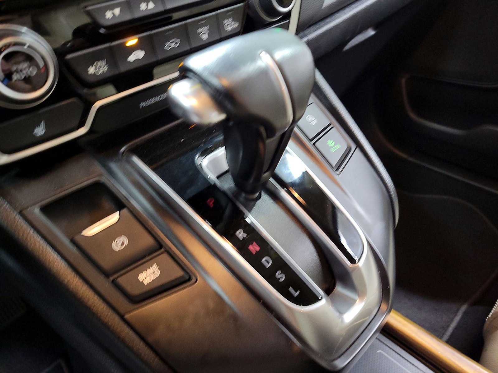 2020 Honda CR-V Touring - Photo 16