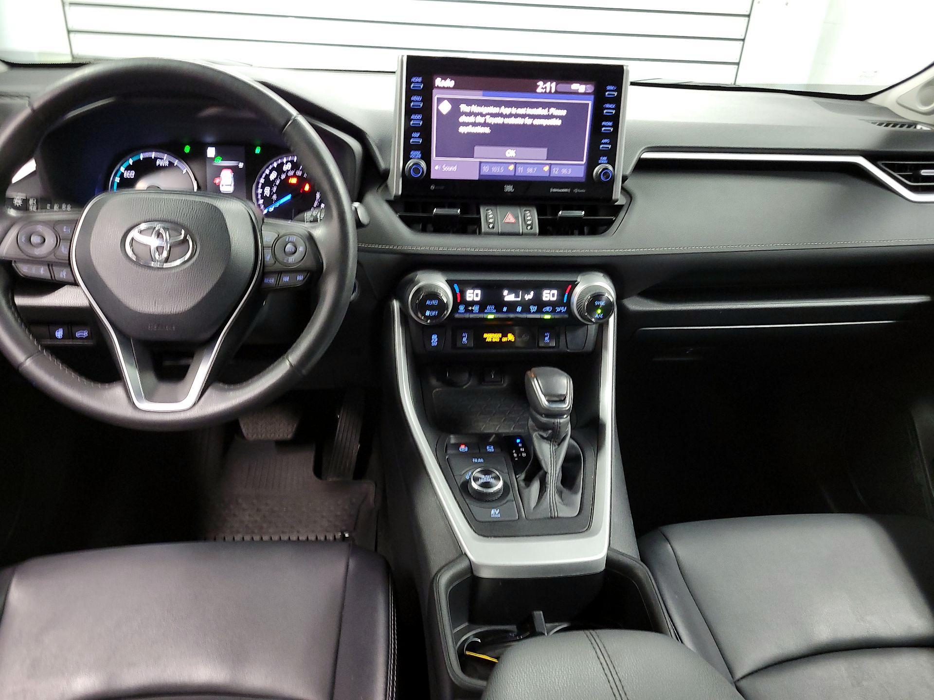 Thumbnail: 2022 Toyota RAV4 - 9