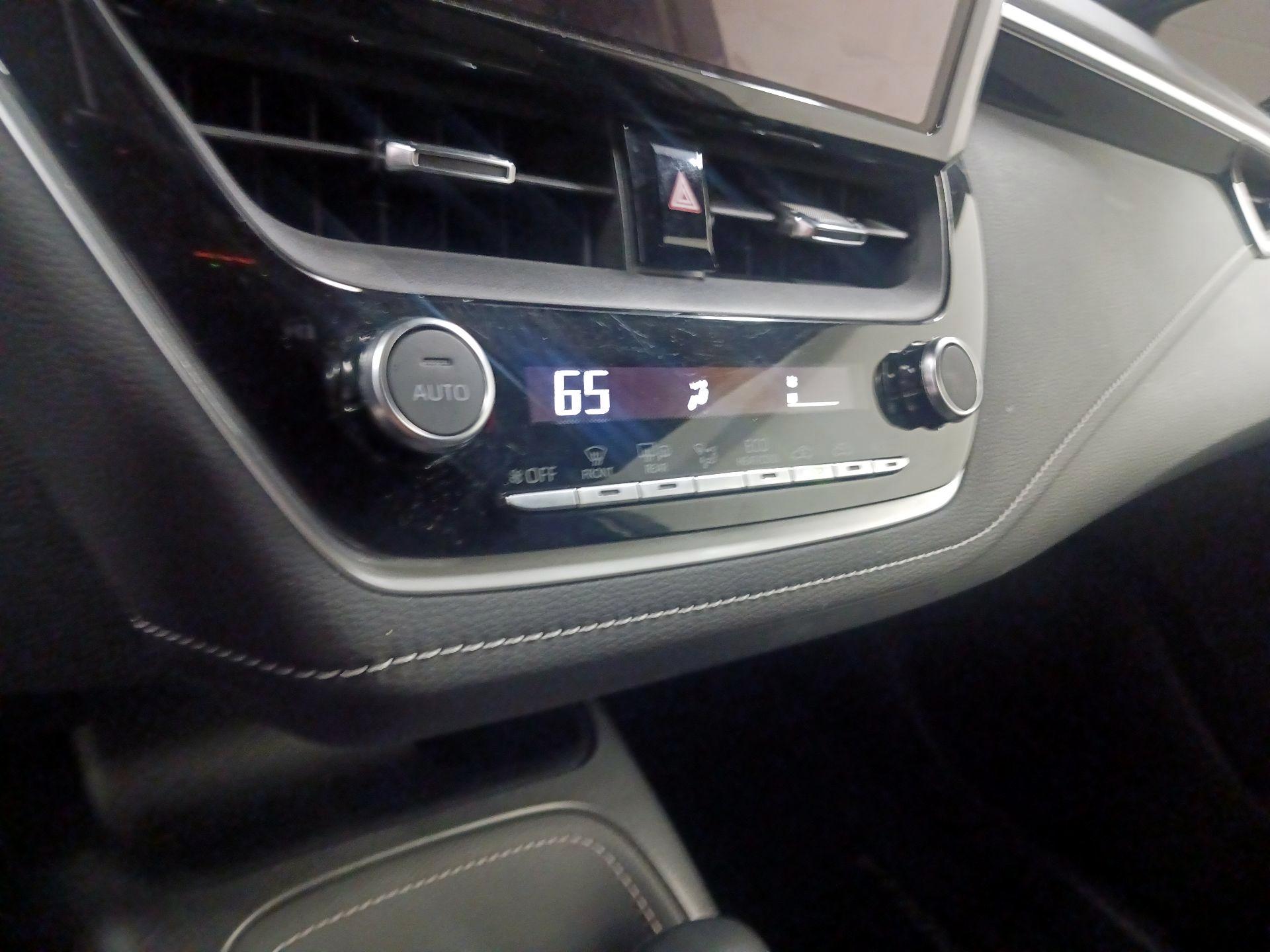 Thumbnail: 2023 Toyota Corolla - 14