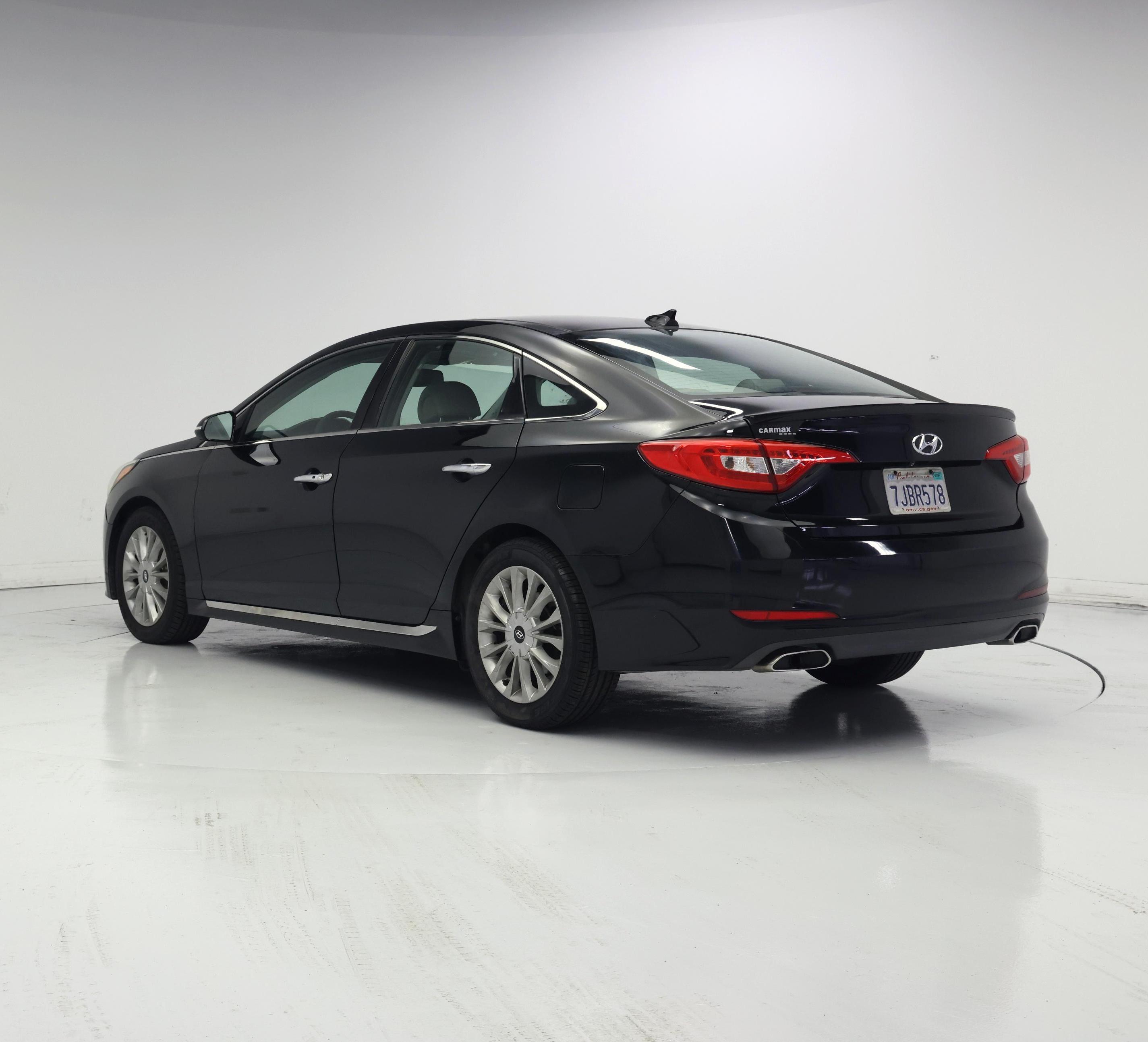 Thumbnail: 2015 Hyundai Sonata - 2