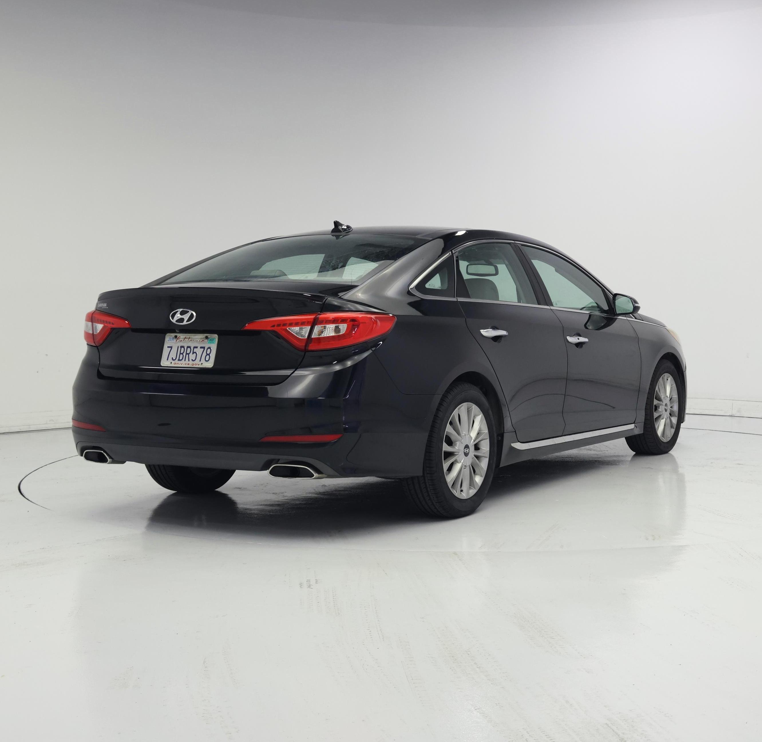 Thumbnail: 2015 Hyundai Sonata - 8