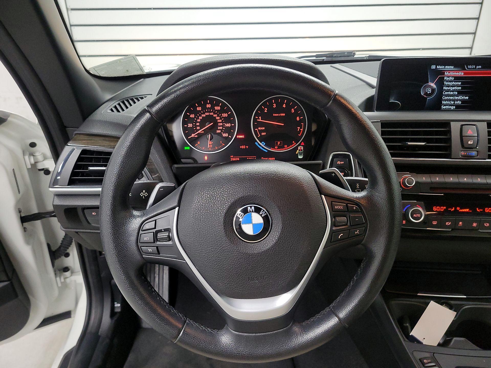 Thumbnail: 2015 BMW 2 Series - 10