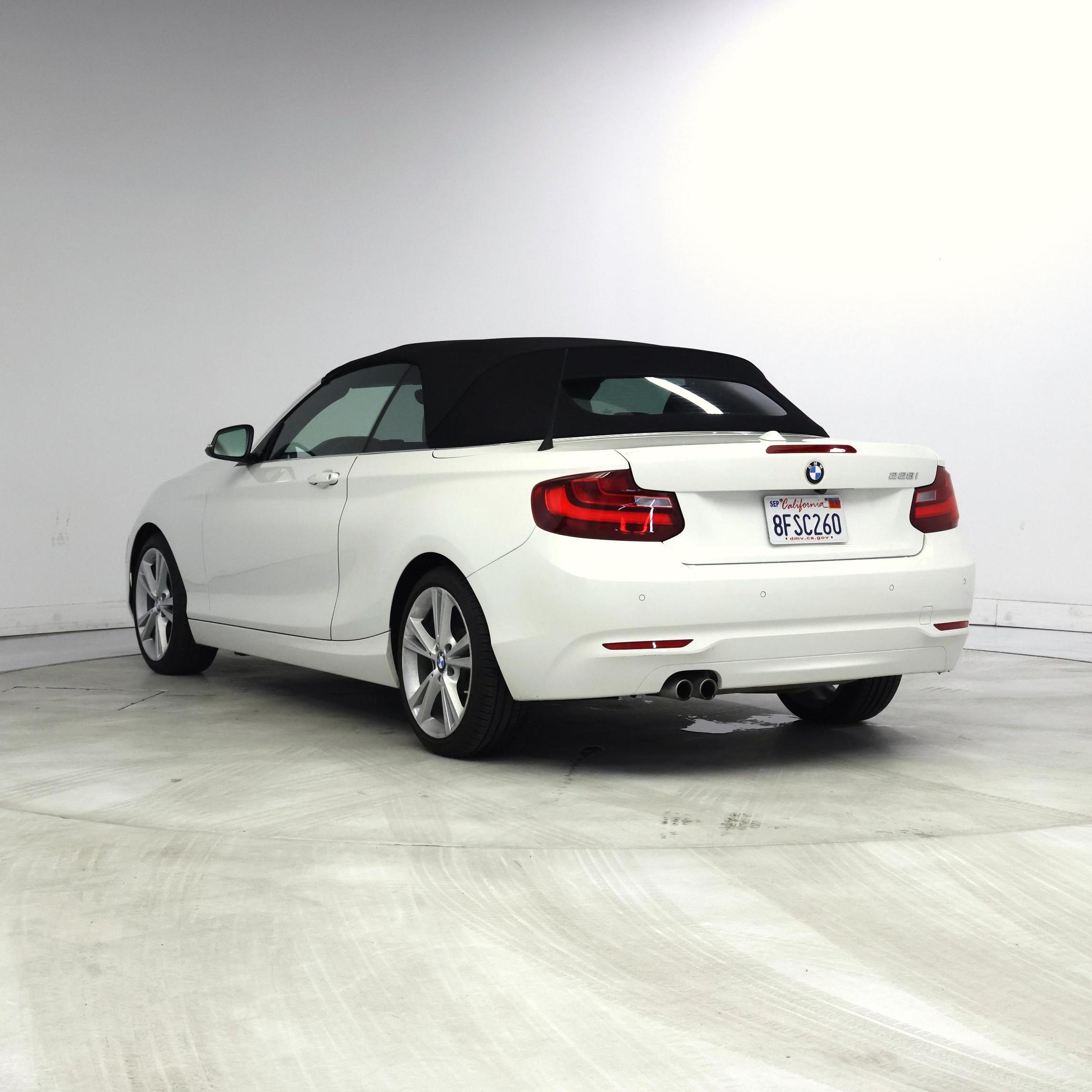 Thumbnail: 2015 BMW 2 Series - 2