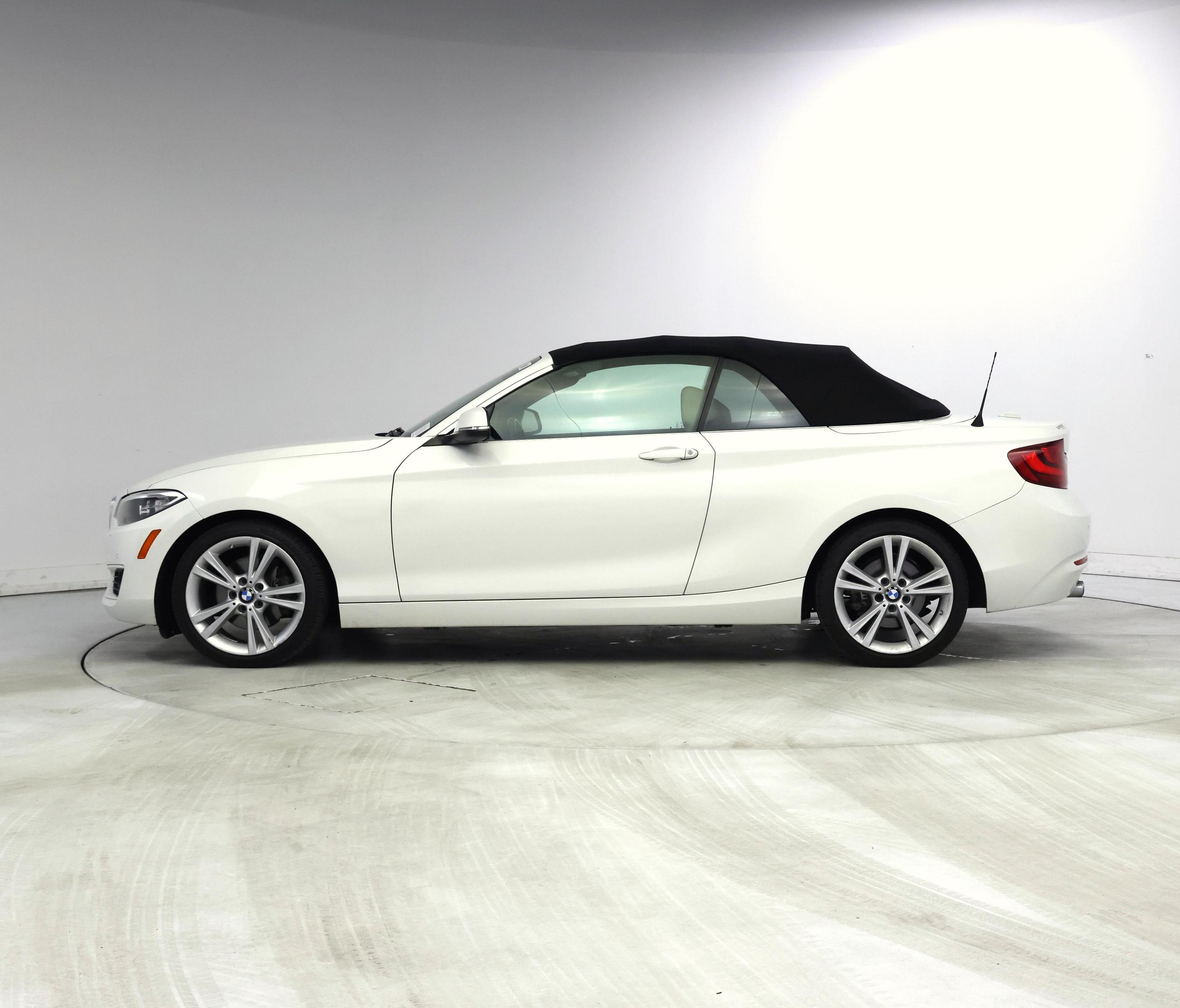 Thumbnail: 2015 BMW 2 Series - 3