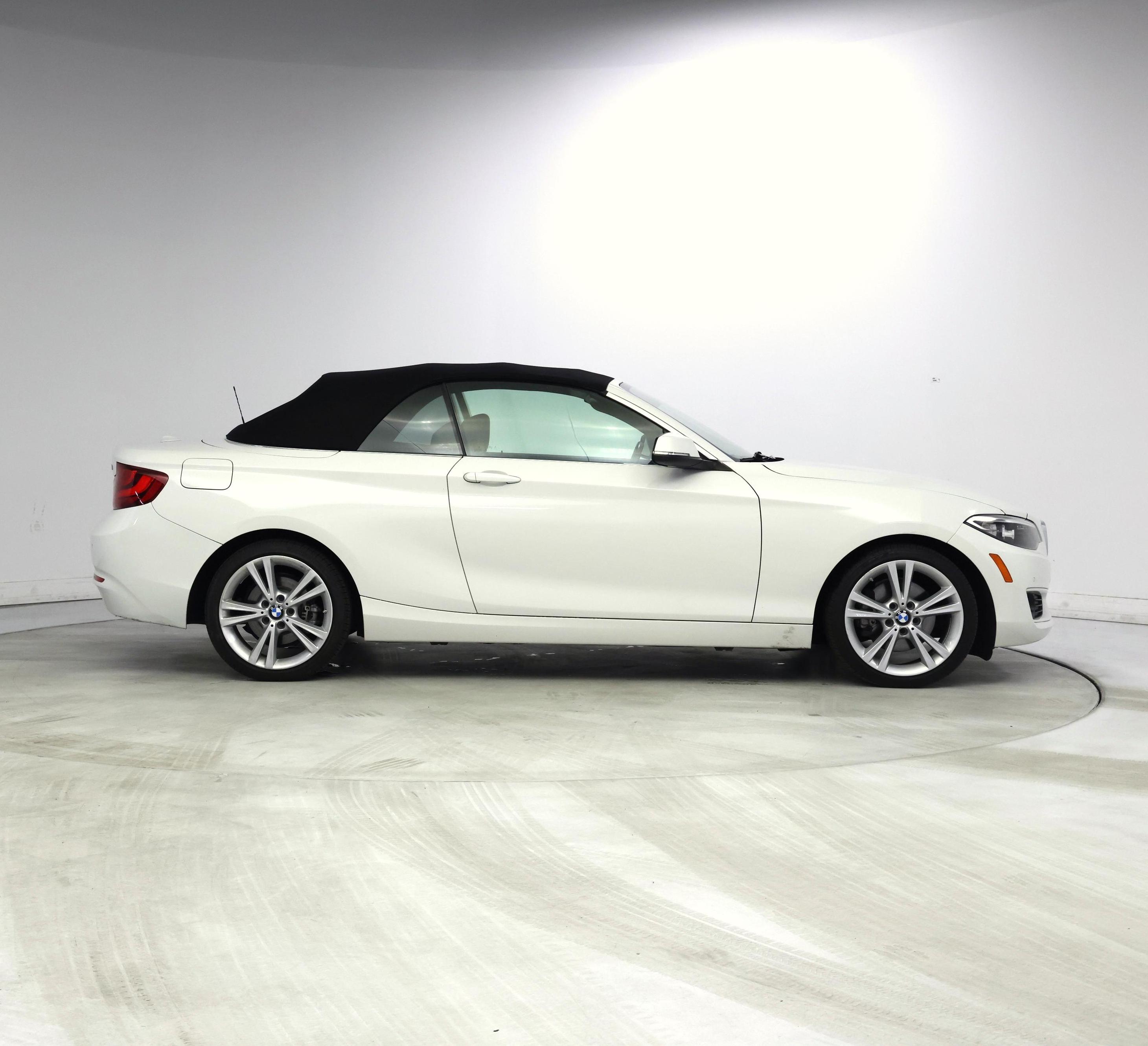 Thumbnail: 2015 BMW 2 Series - 7