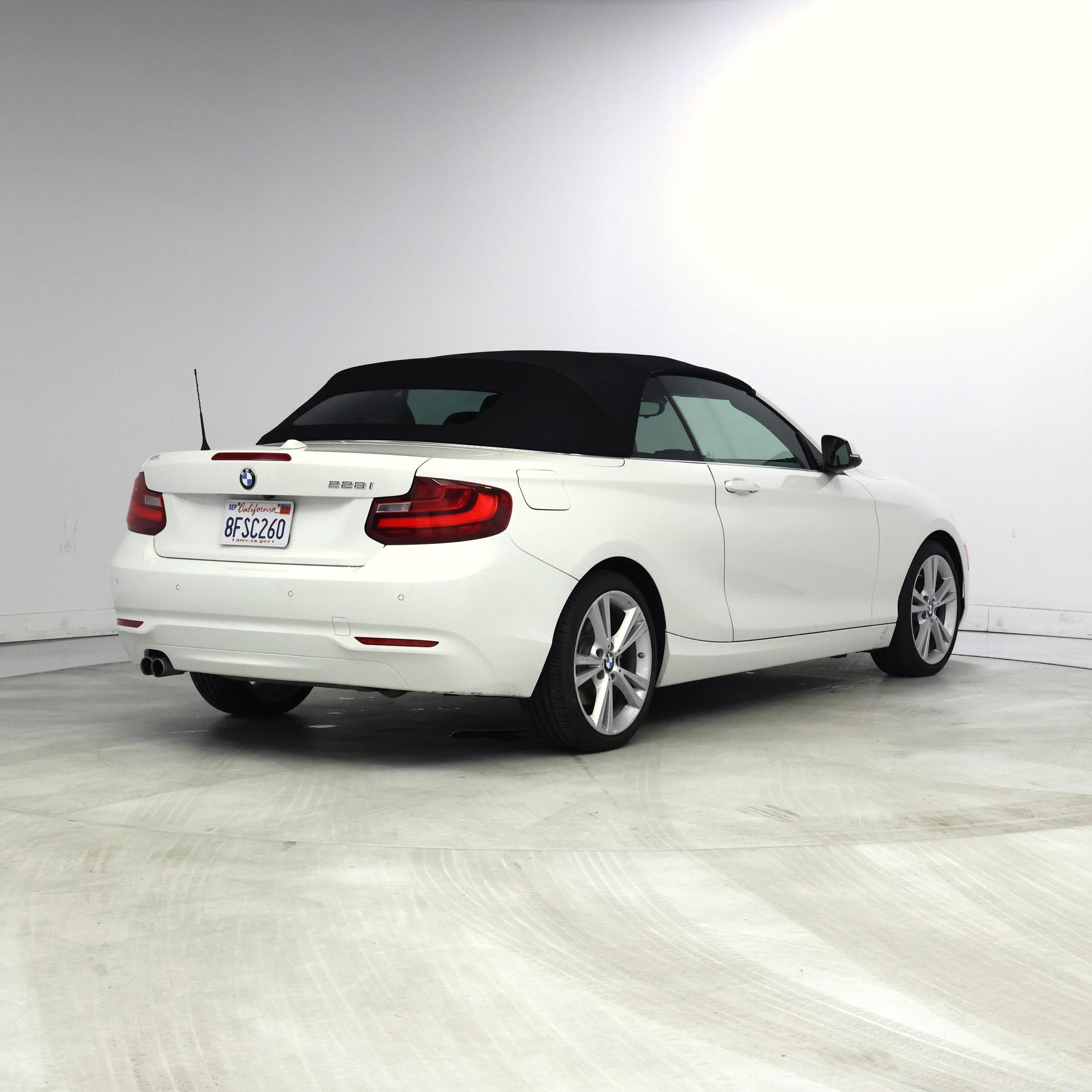Thumbnail: 2015 BMW 2 Series - 8