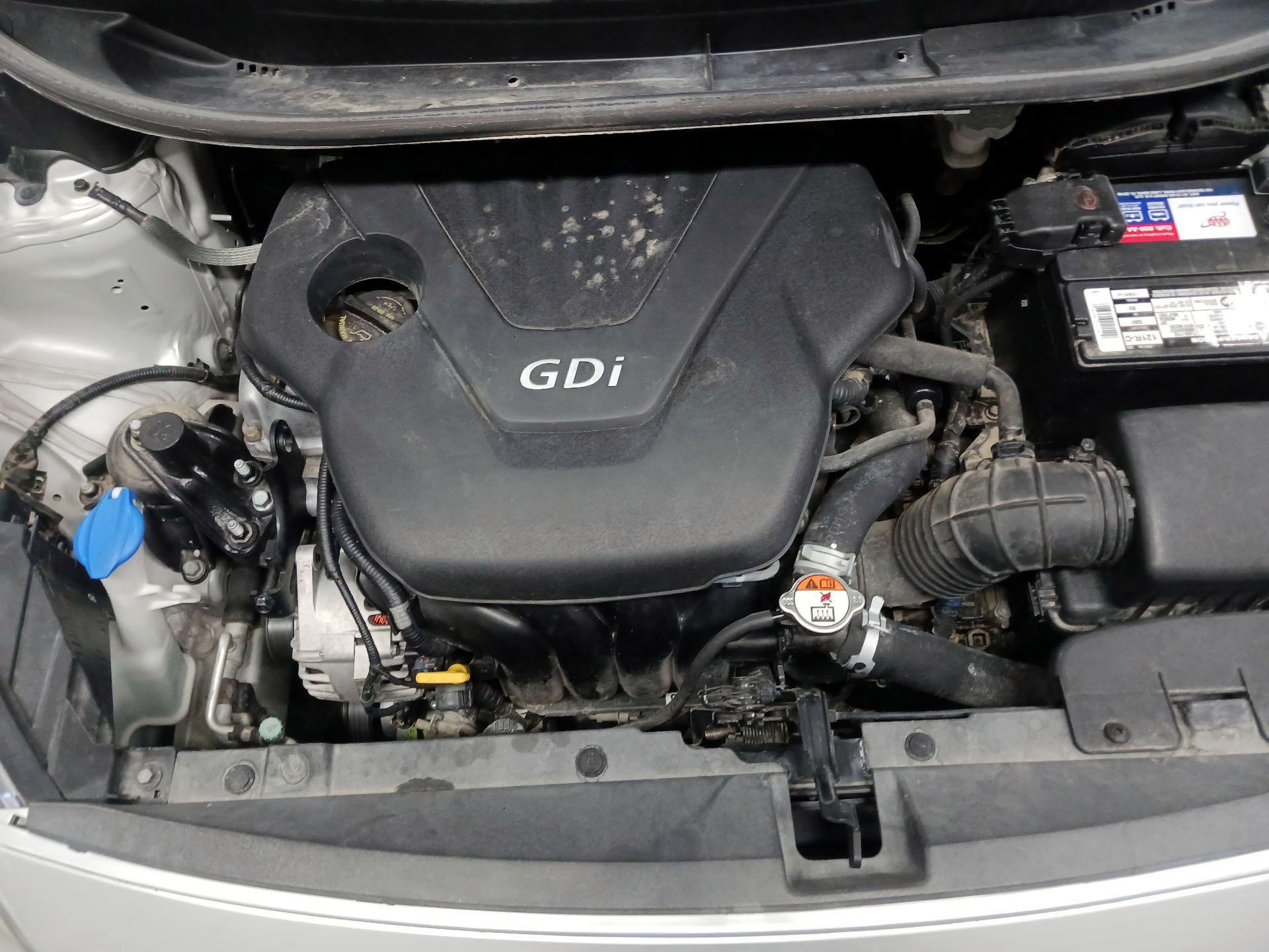Thumbnail: 2015 Kia Rio - 18