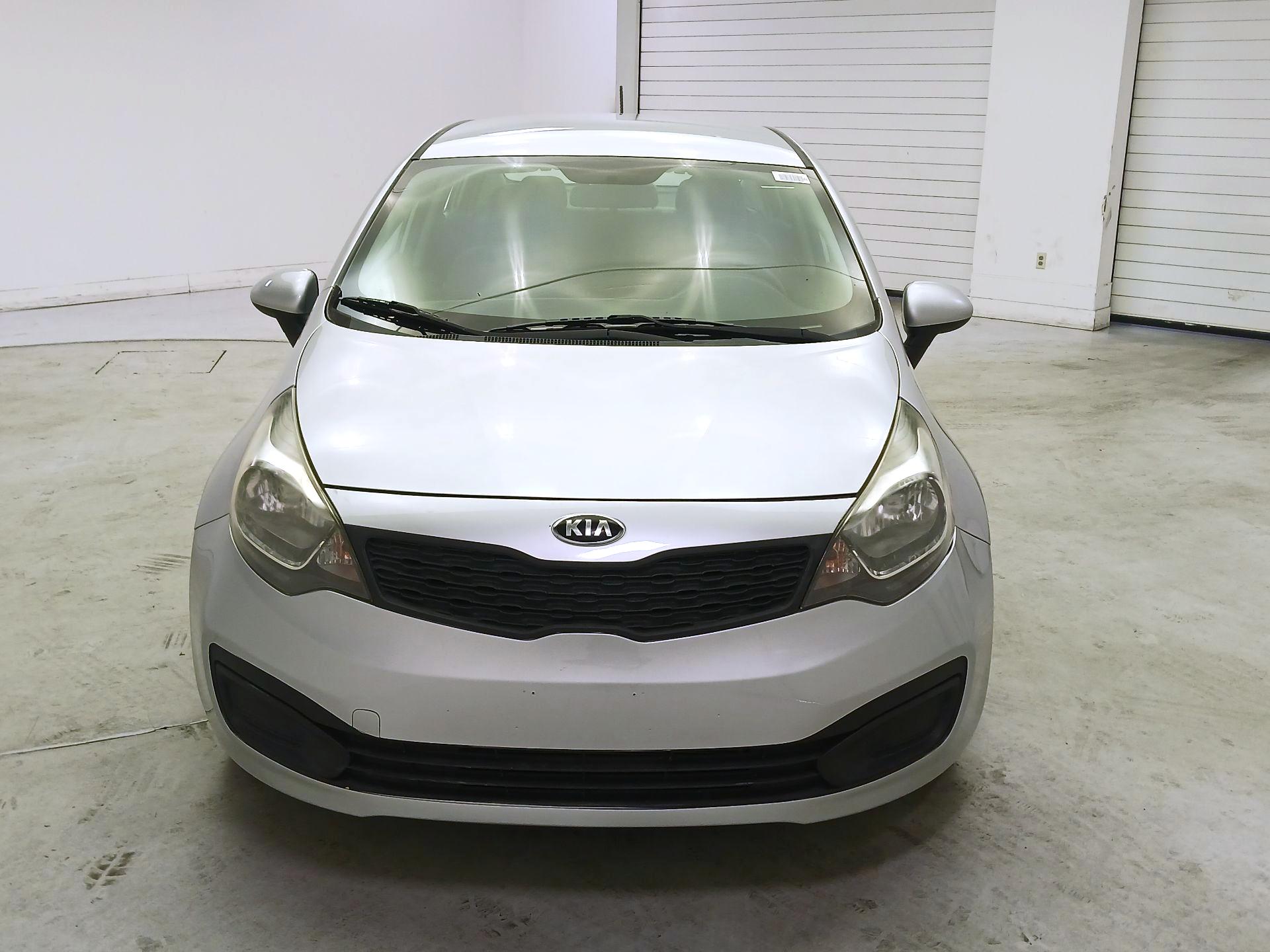 Thumbnail: 2015 Kia Rio - 2