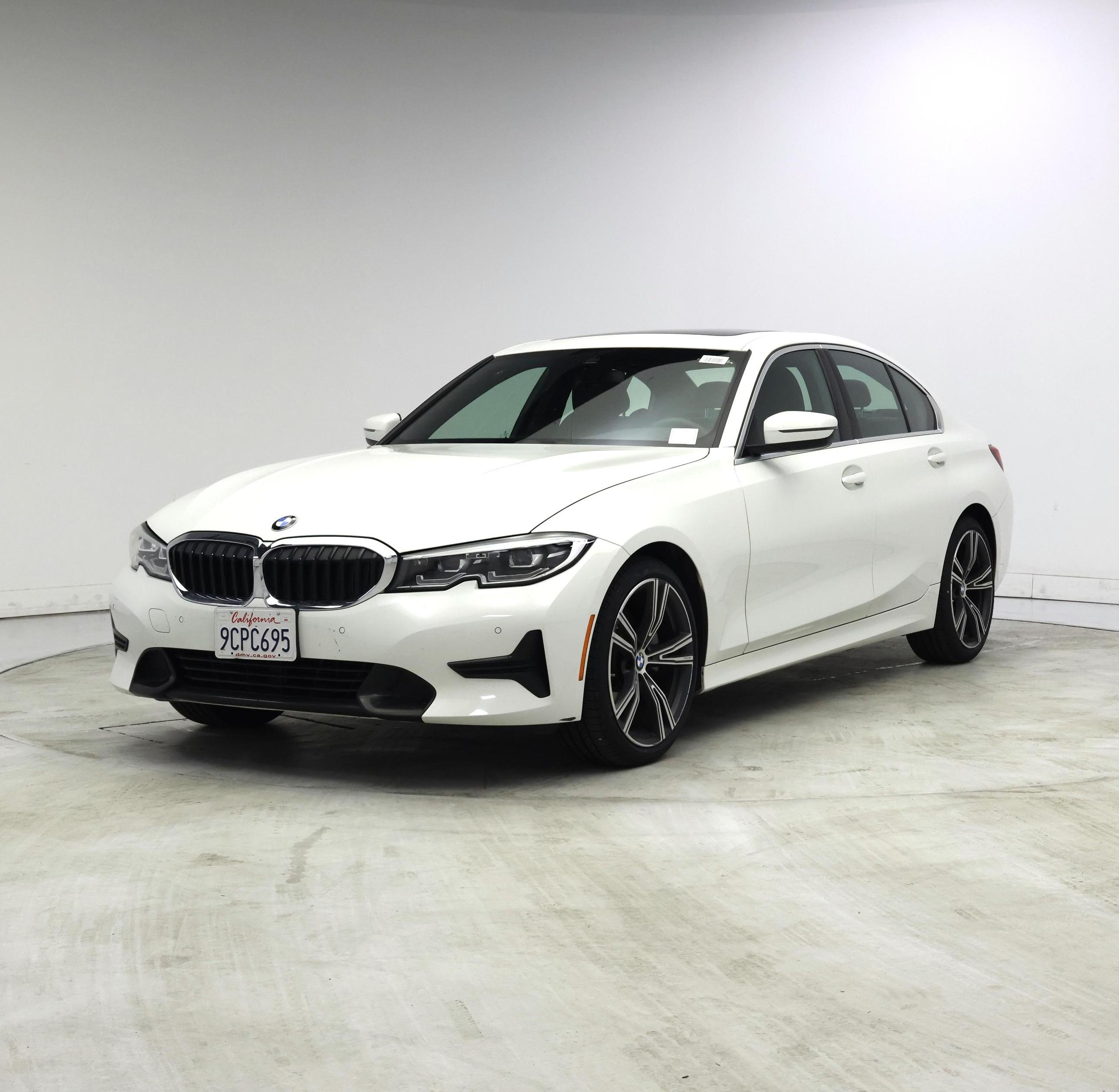 Thumbnail: 2021 BMW 3 Series - 4