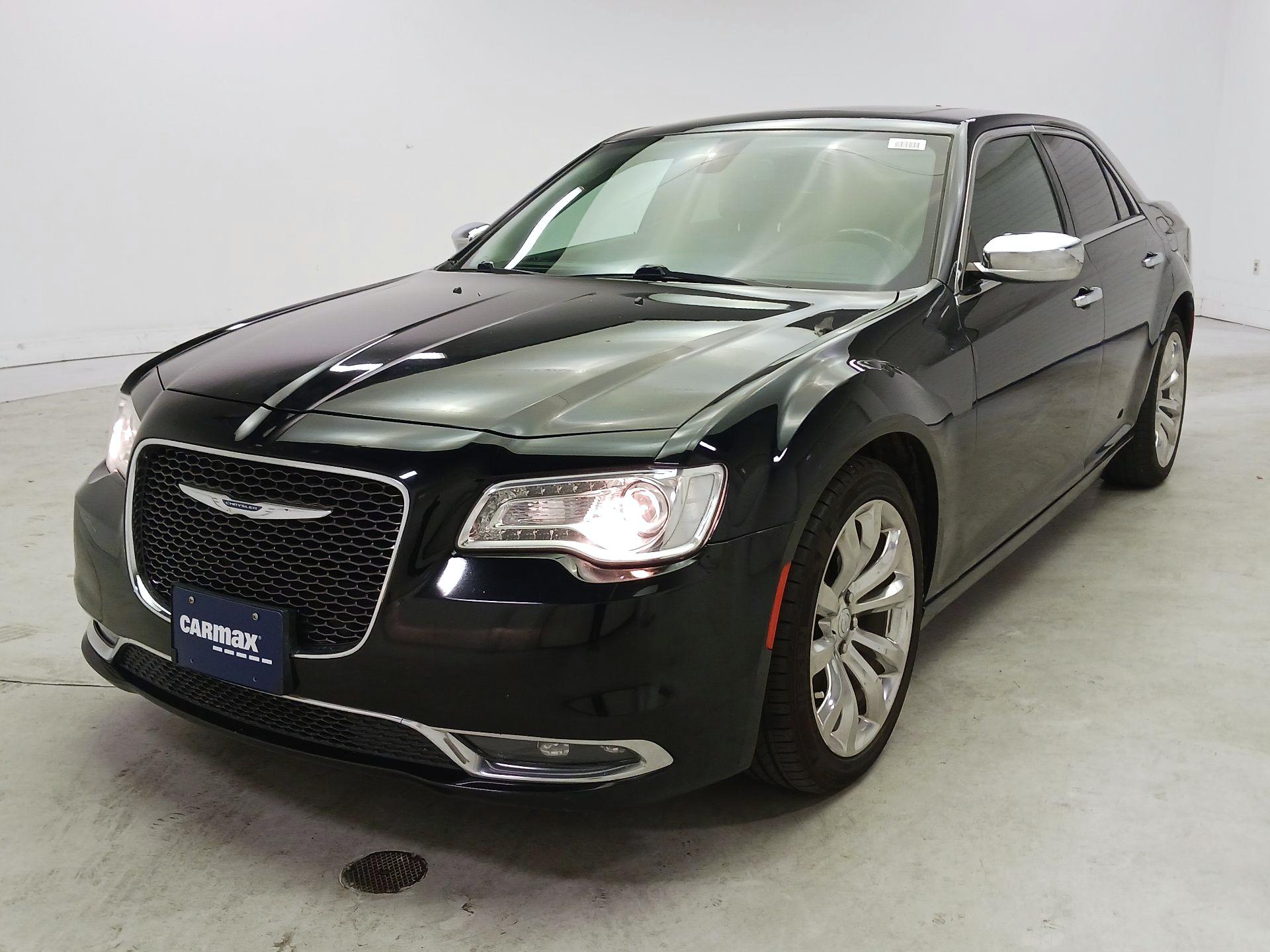 Thumbnail: 2017 Chrysler 300 - 3