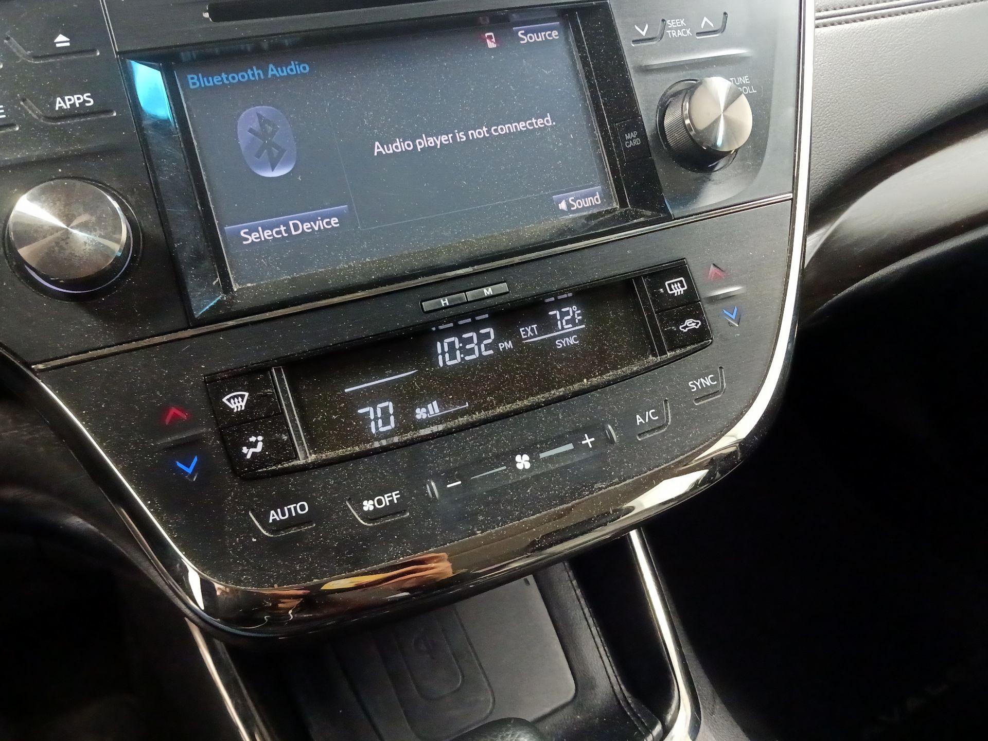 Thumbnail: 2016 Toyota Avalon - 14