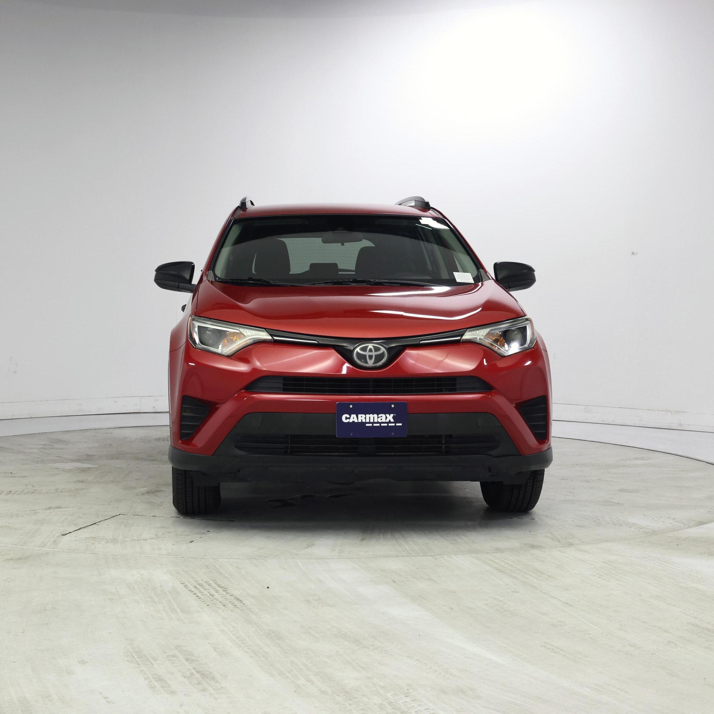 Thumbnail: 2017 Toyota RAV4 - 5