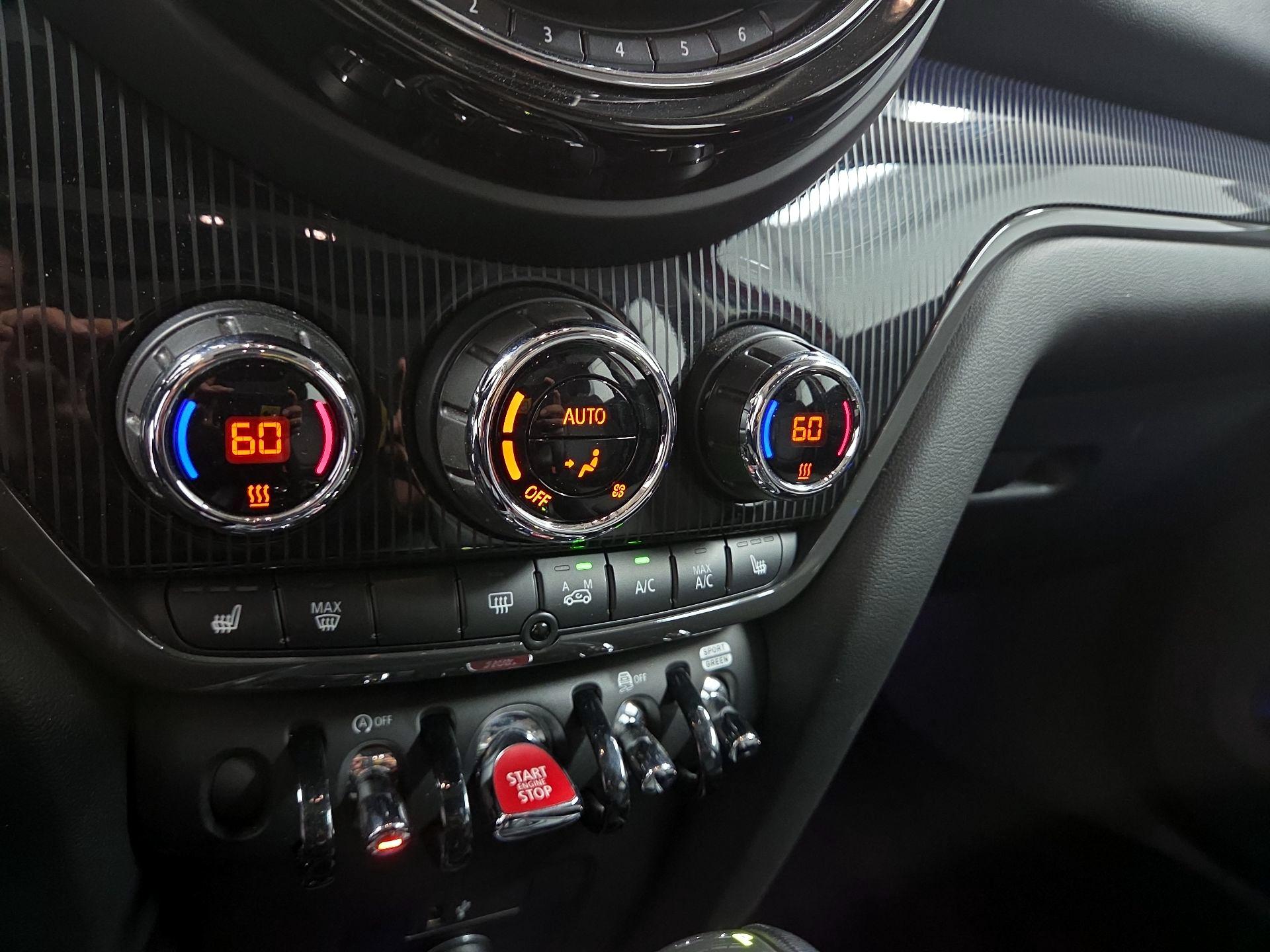 Thumbnail: 2019 MINI Cooper Countryman - 17