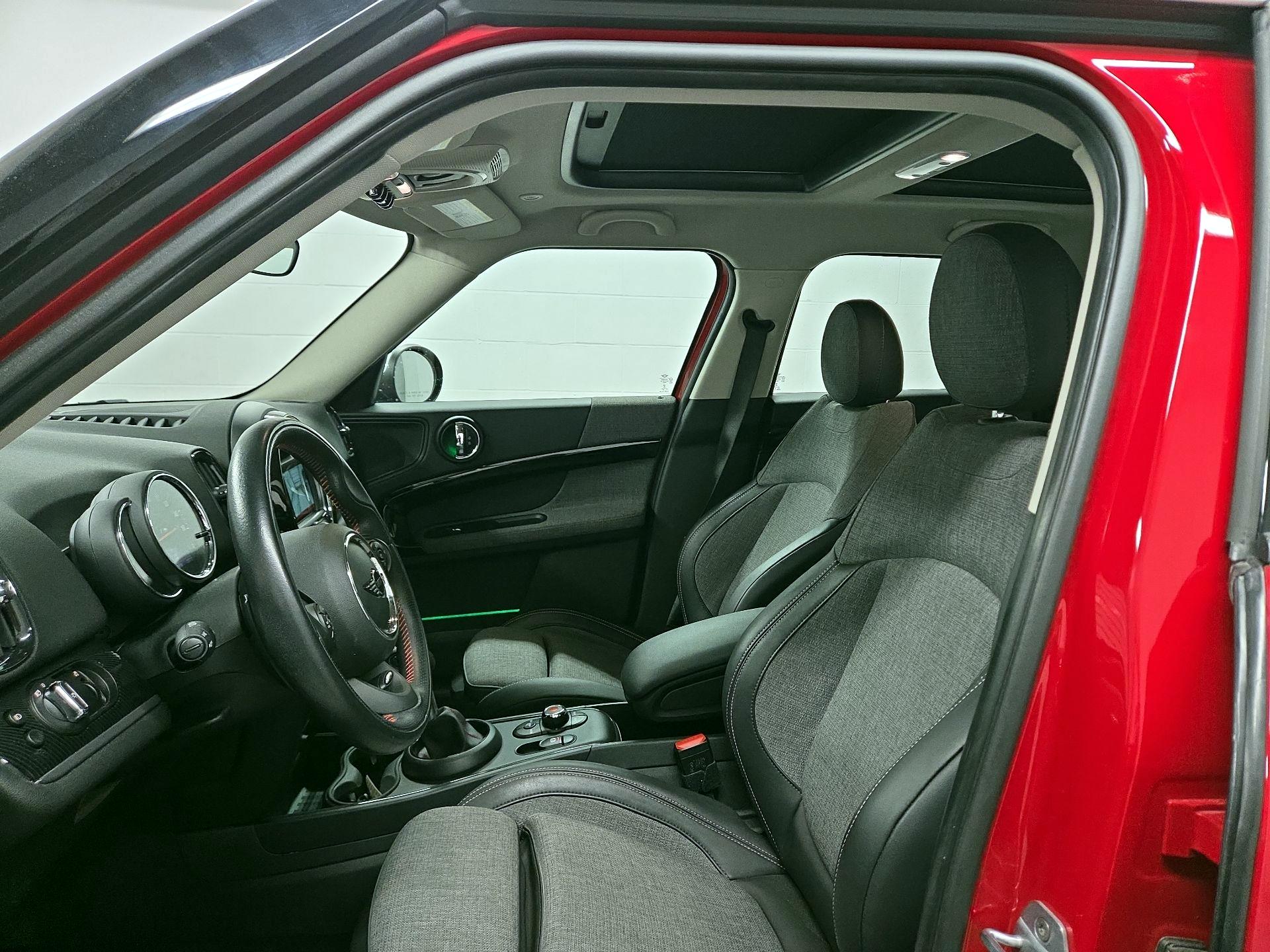 Thumbnail: 2019 MINI Cooper Countryman - 18