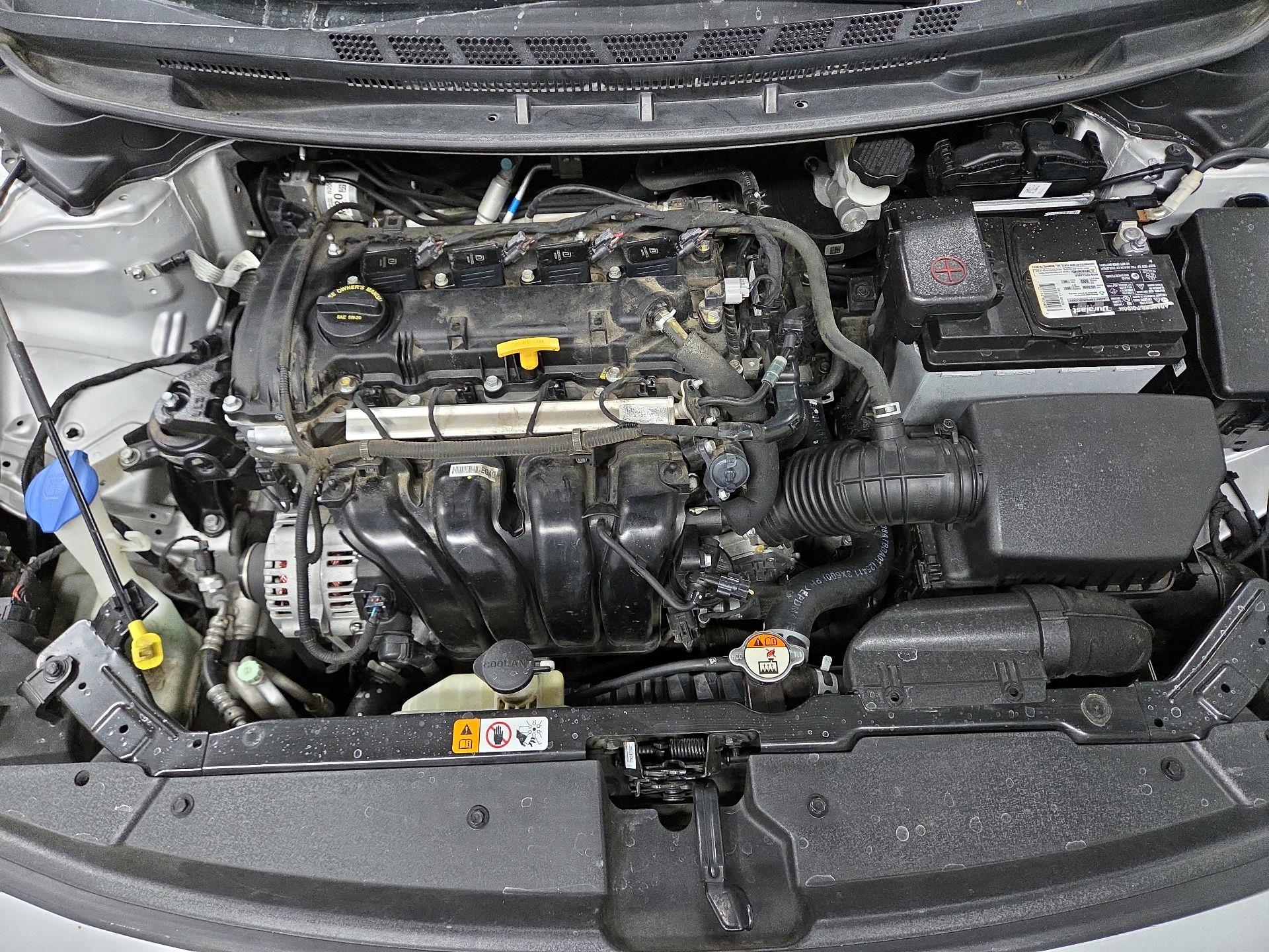 Thumbnail: 2017 Kia Forte - 20