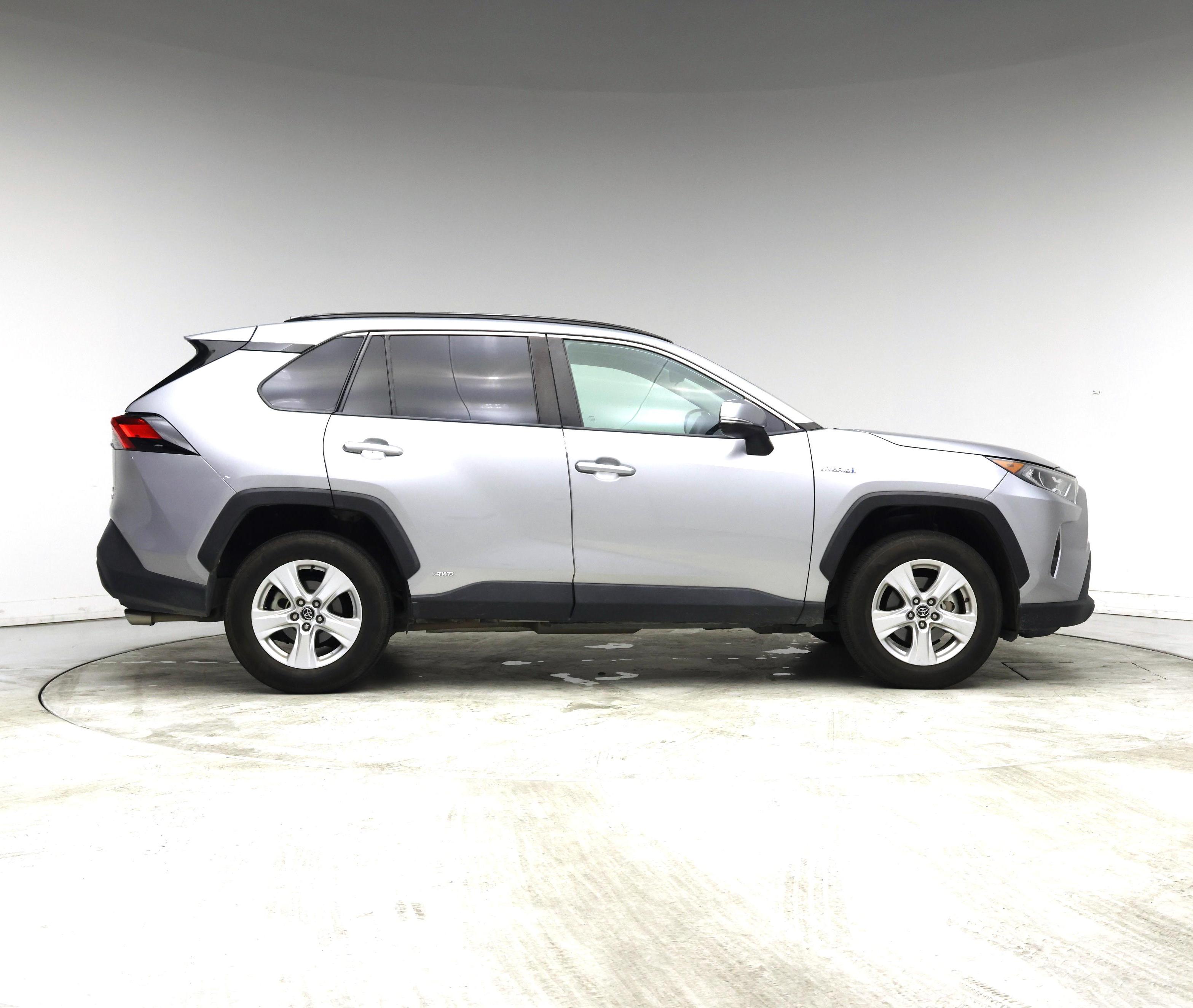 Thumbnail: 2021 Toyota RAV4 - 7