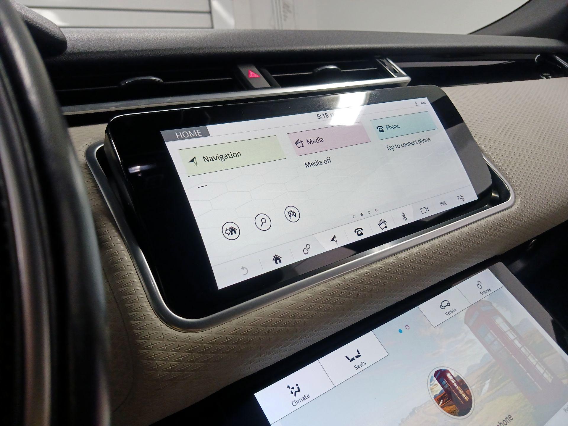 Thumbnail: 2019 Land Rover Range Rover Velar - 13