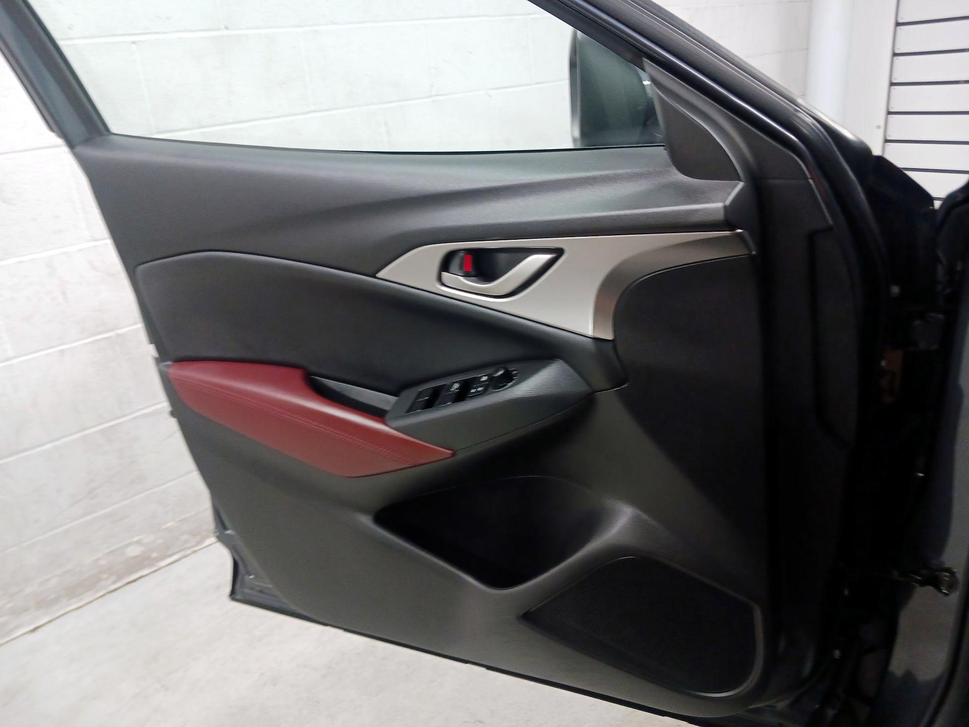 Thumbnail: 2016 Mazda CX-3 - 12