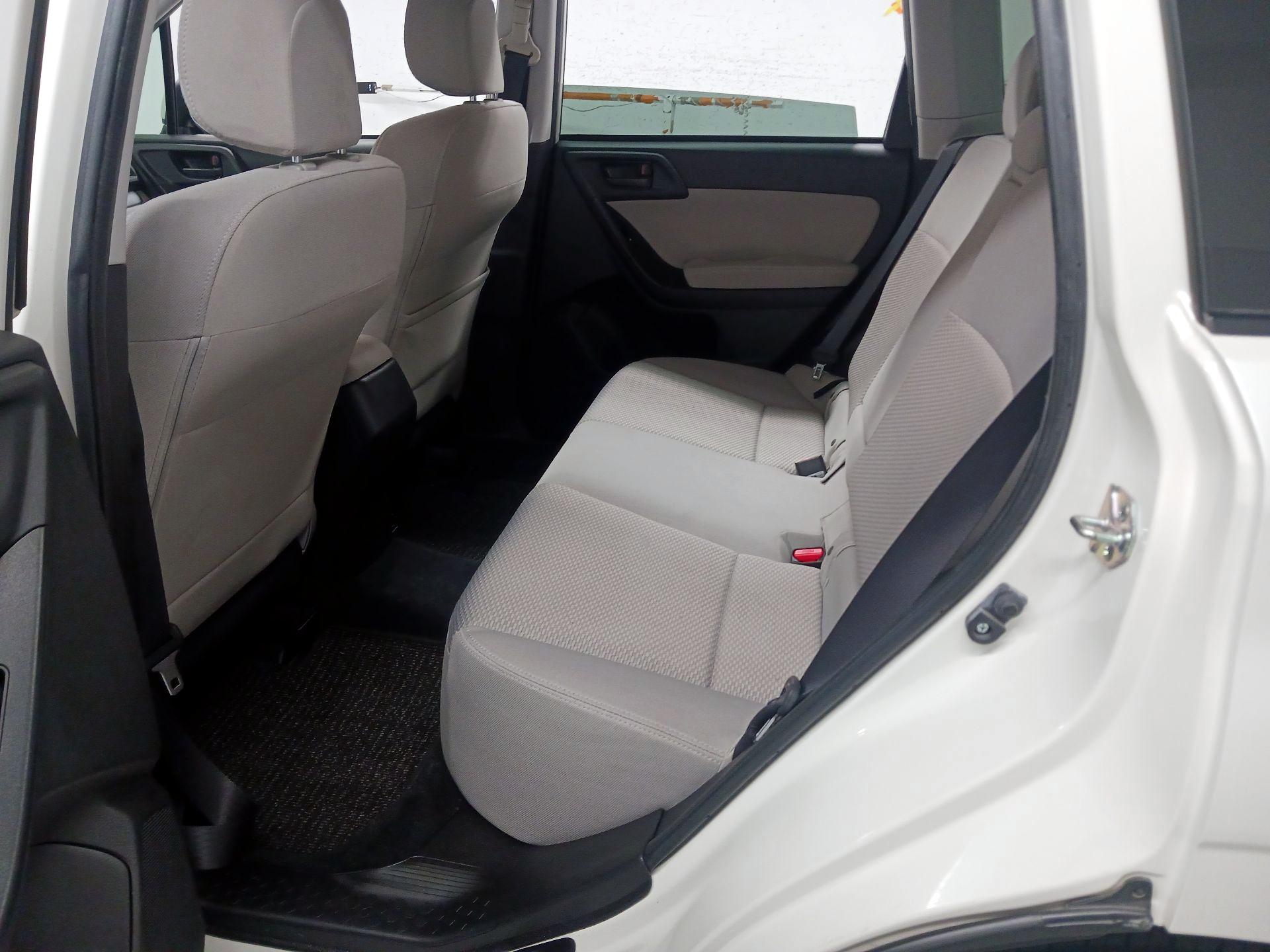 Thumbnail: 2015 Subaru Forester - 14