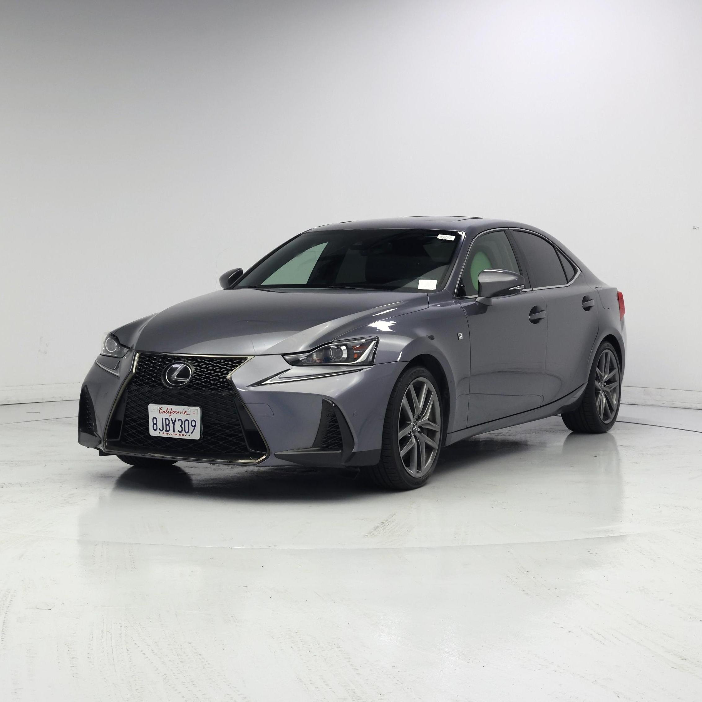 Thumbnail: 2017 Lexus IS - 4
