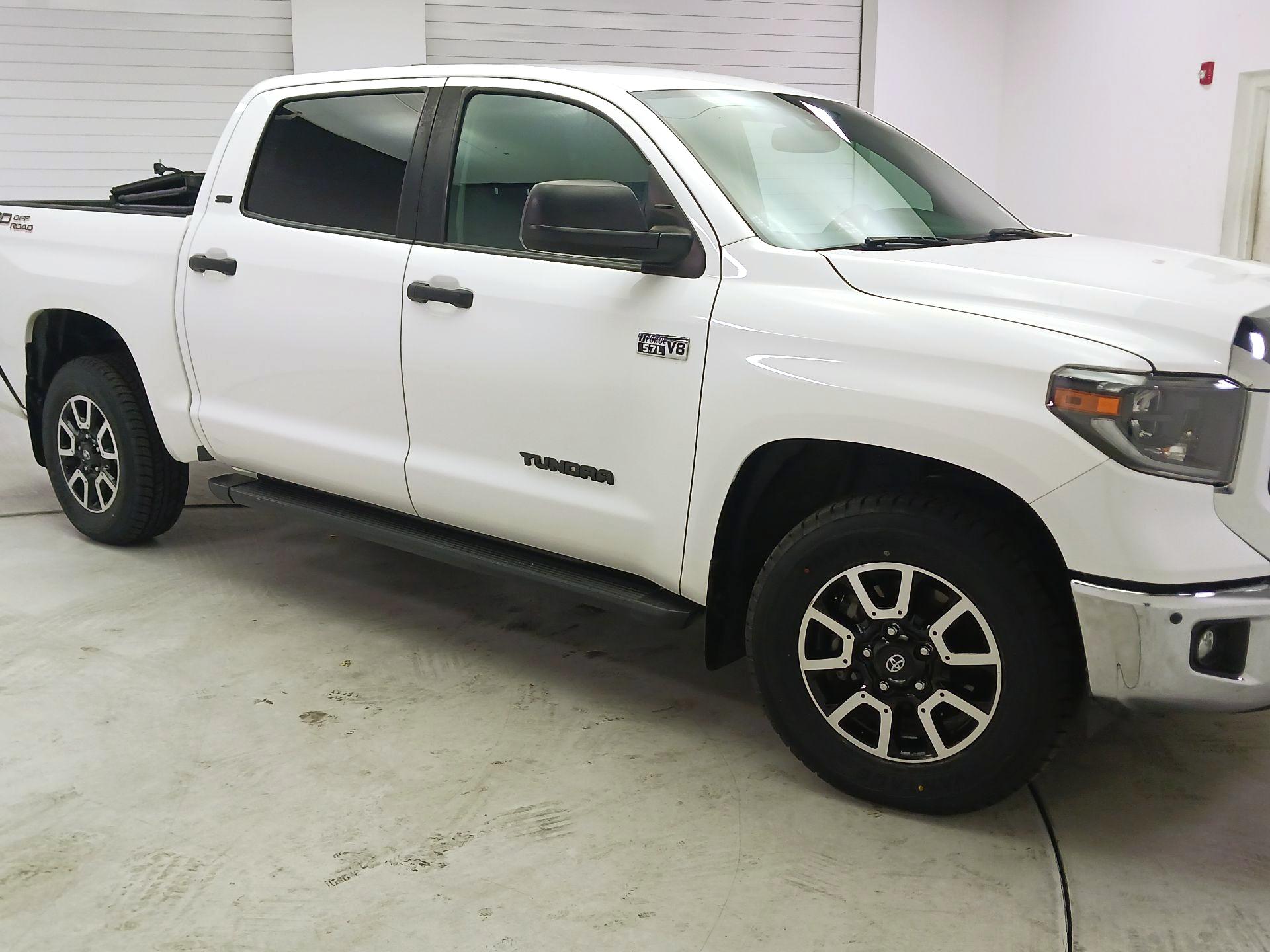 Thumbnail: 2021 Toyota Tundra - 1