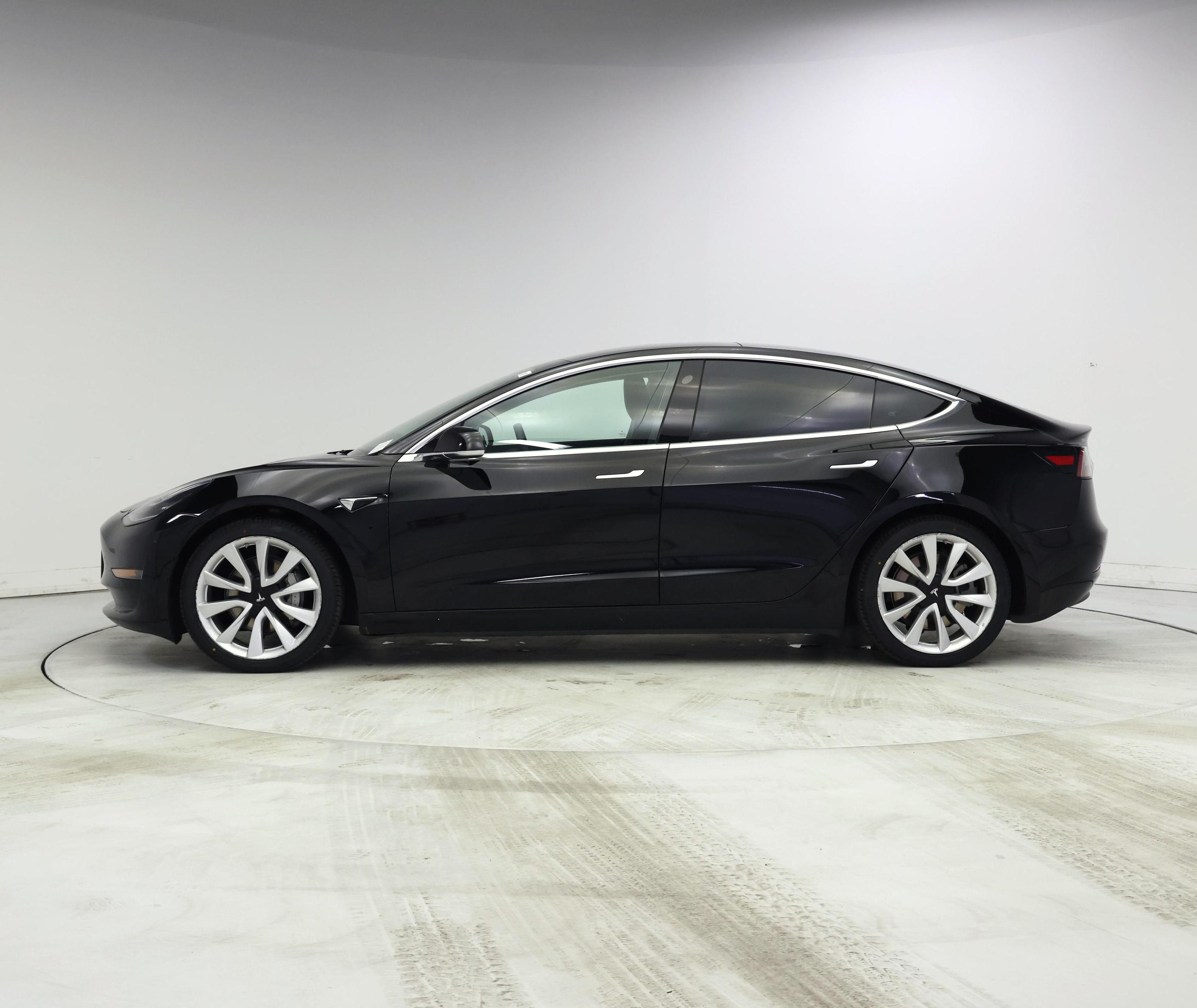 Thumbnail: 2020 Tesla Model 3 - 3