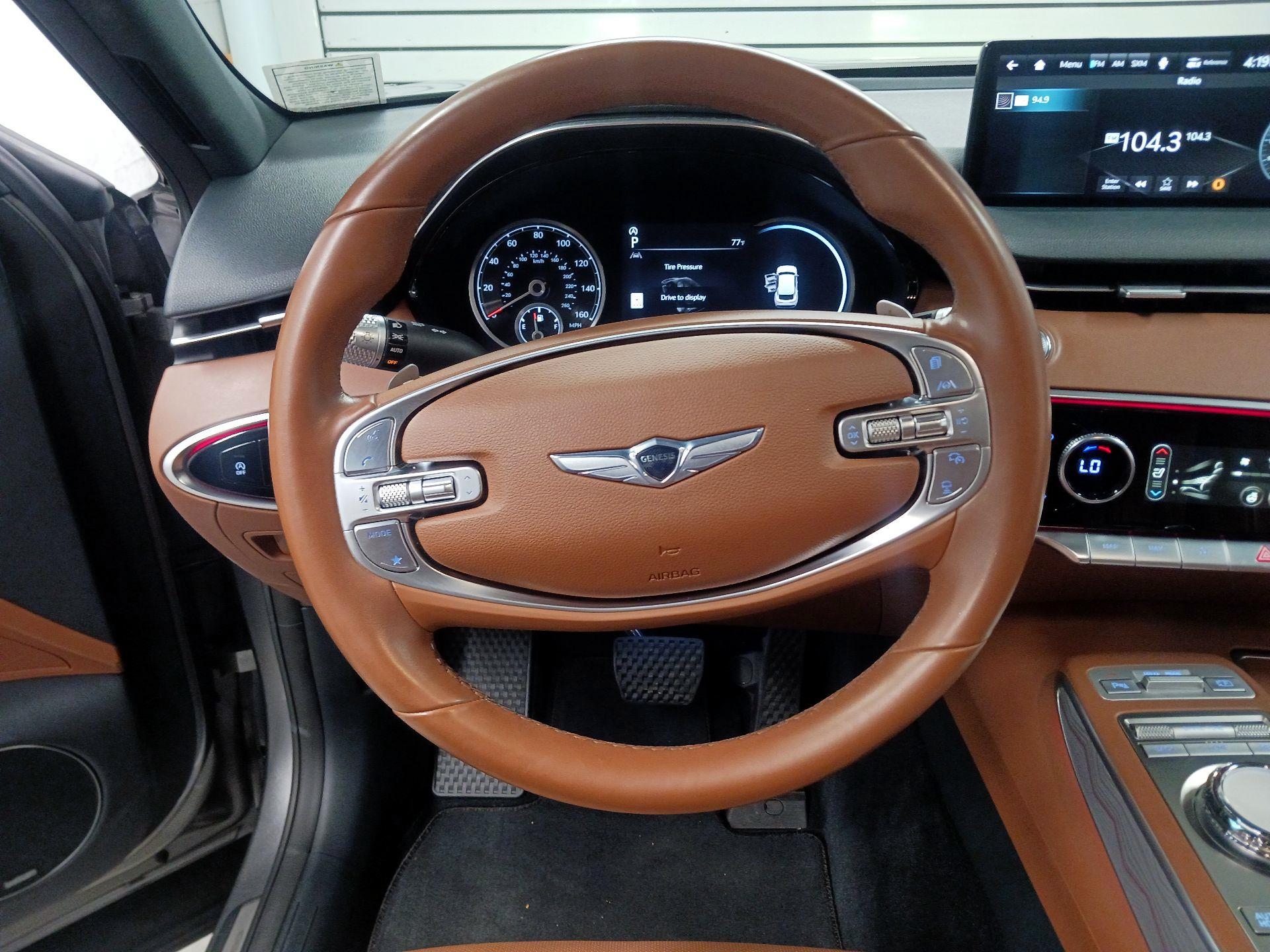 Thumbnail: 2022 Genesis GV70 - 10