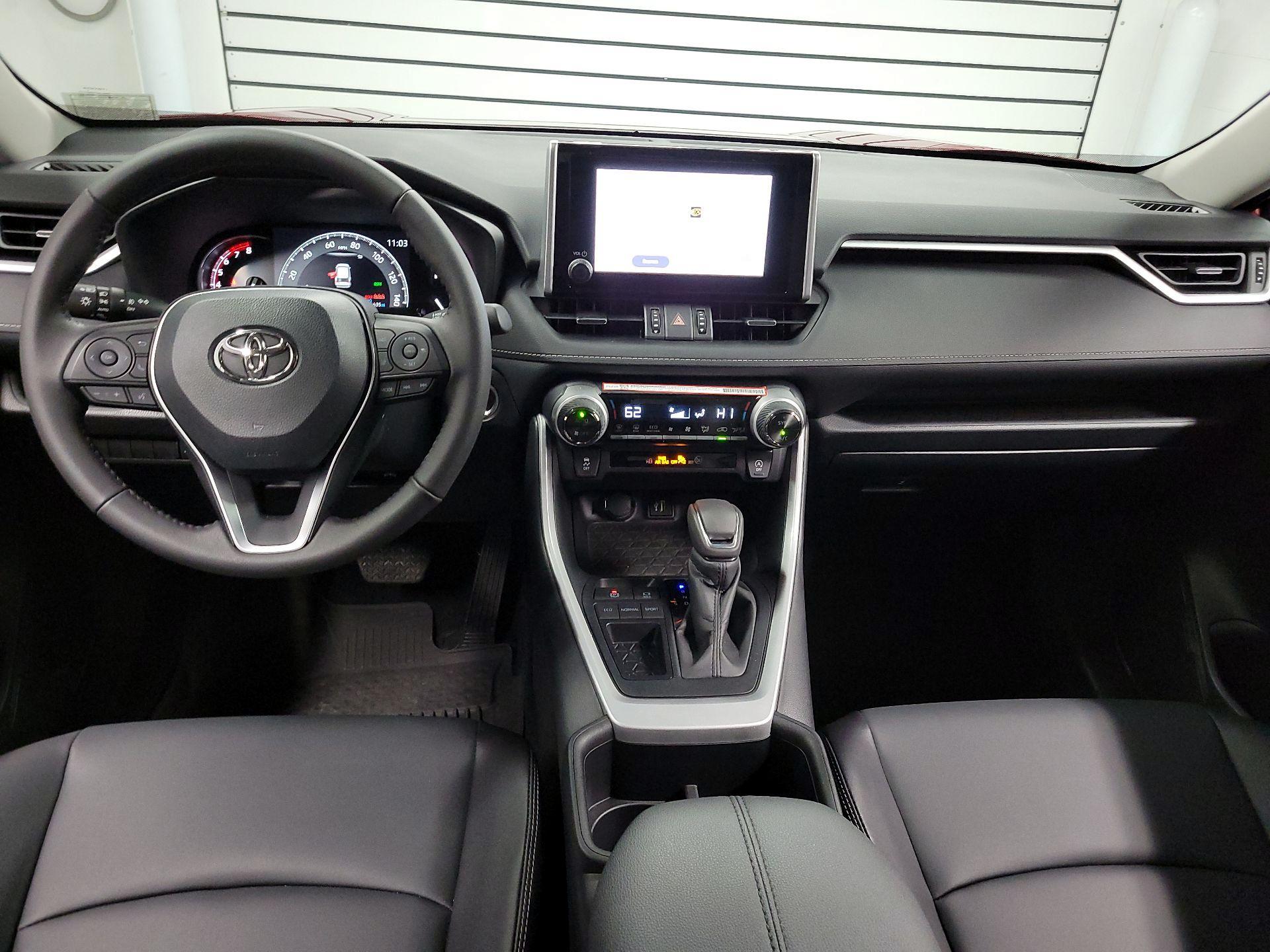 Thumbnail: 2025 Toyota RAV4 - 9